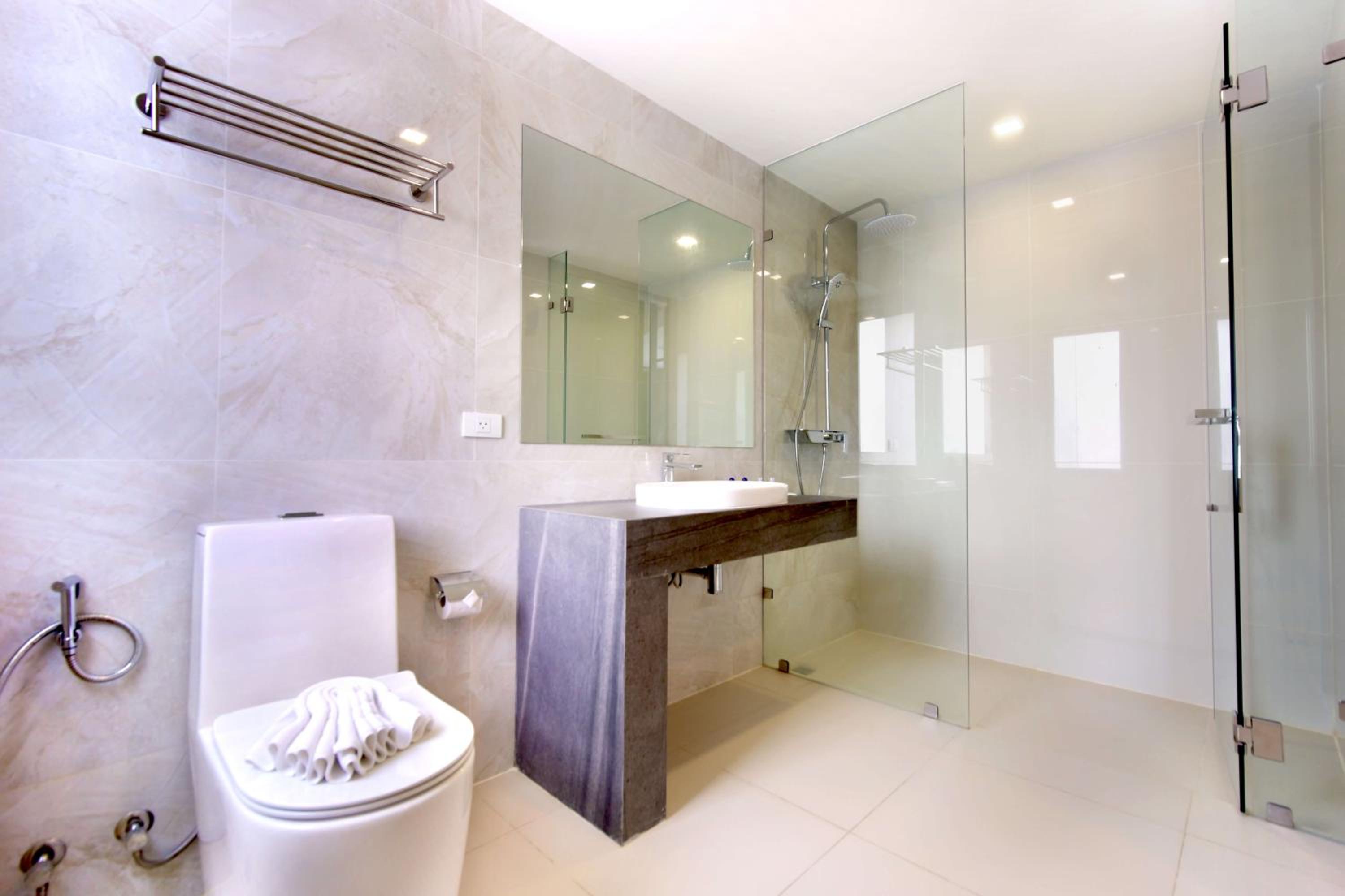 Deluxe Double or Twin Room - Photo 3
