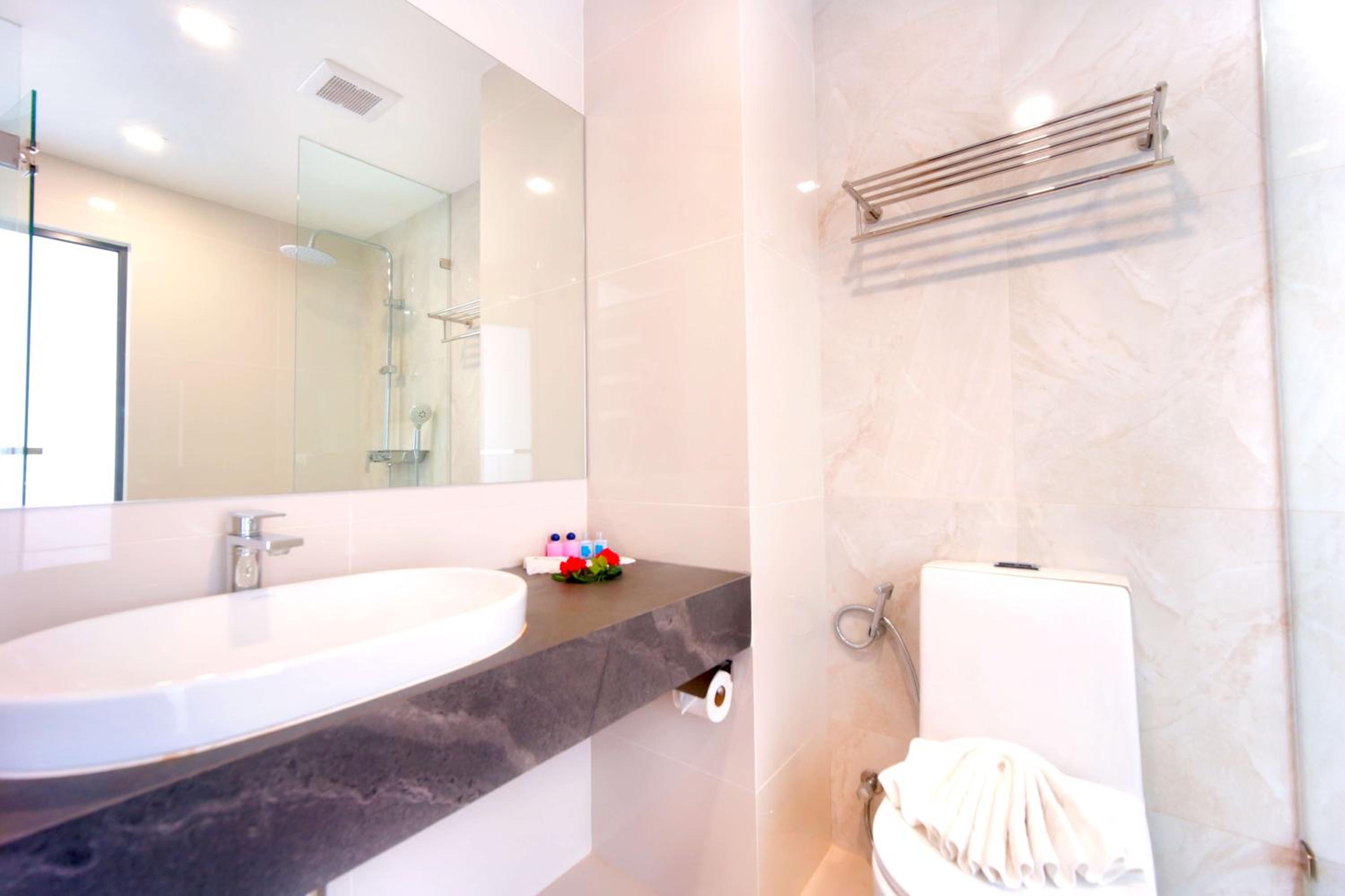 Superior Double or Twin Room - Photo 9