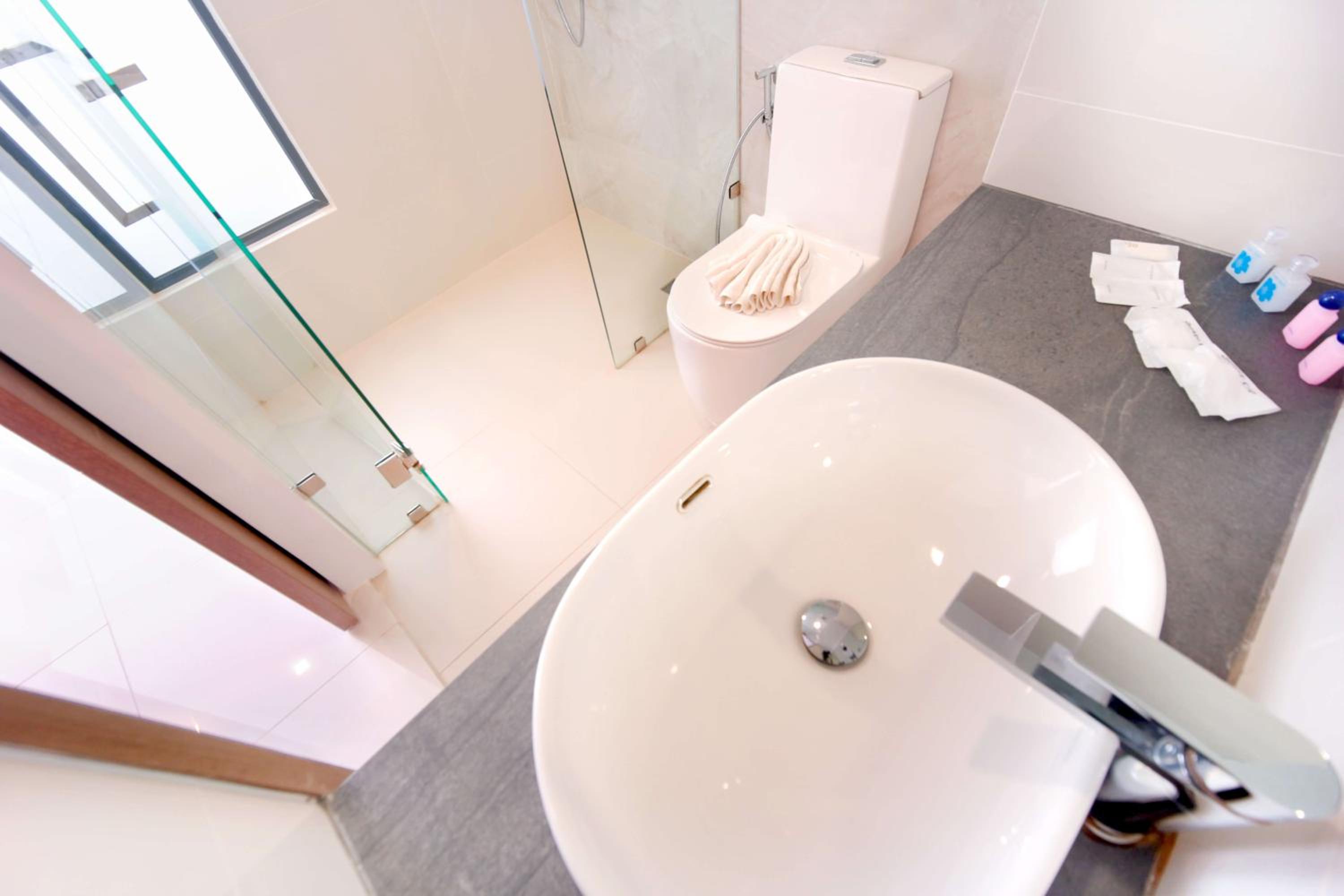 Superior Double or Twin Room - Photo 8