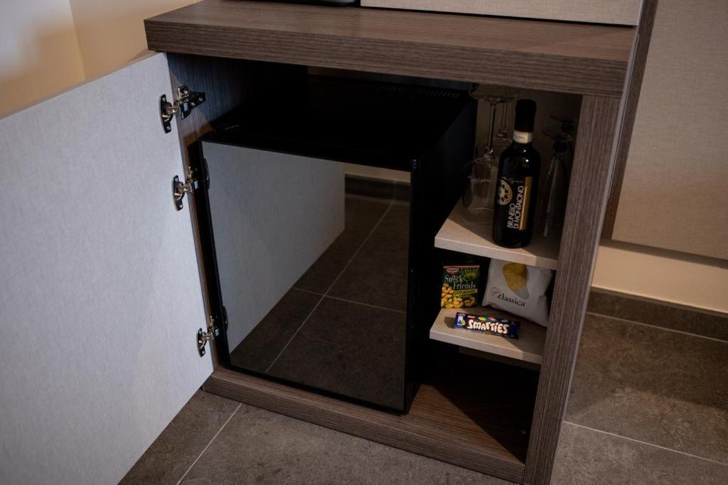 Double or Twin Room with Private Bathroom photo 2