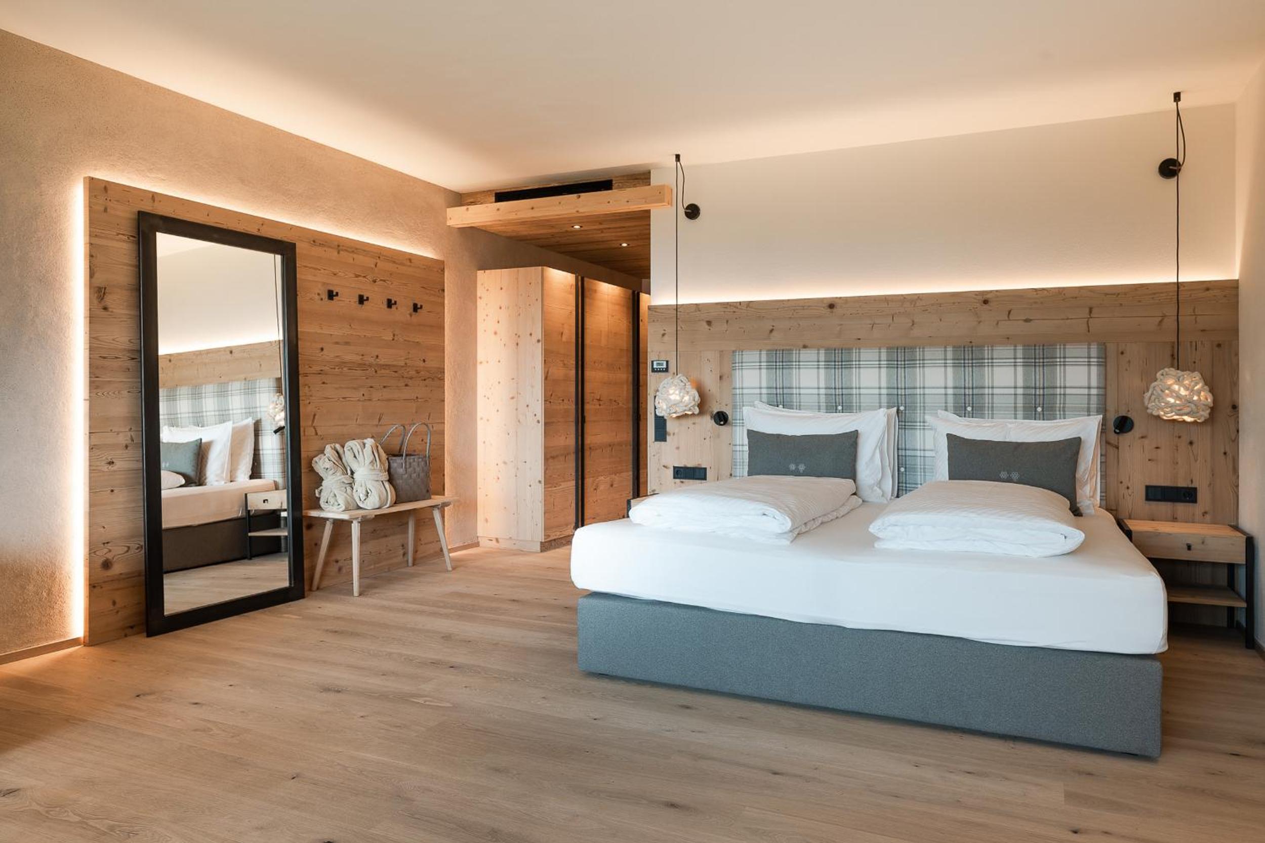 Junior Suite with Balcony