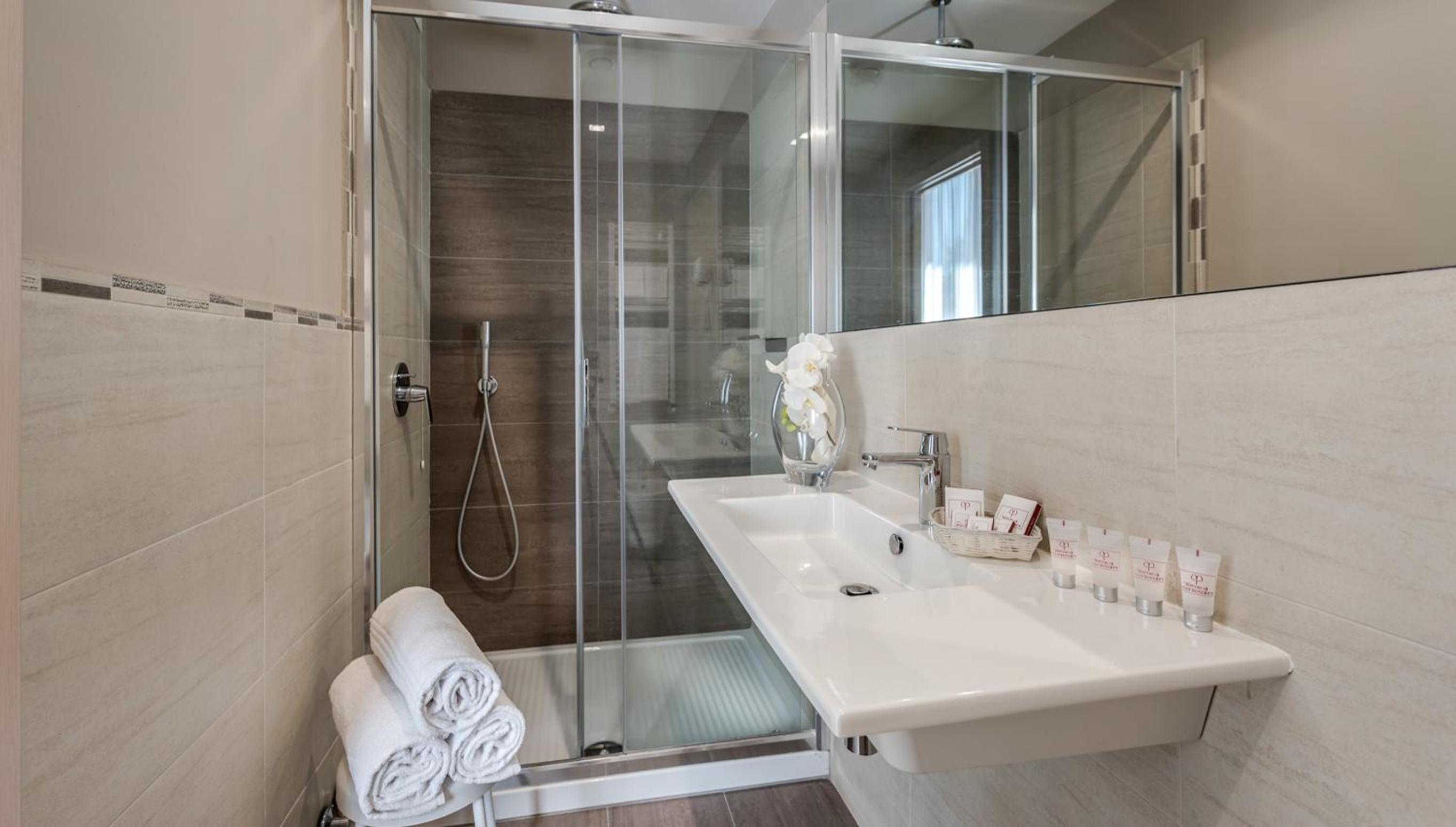 Superior Double Room - Photo 4