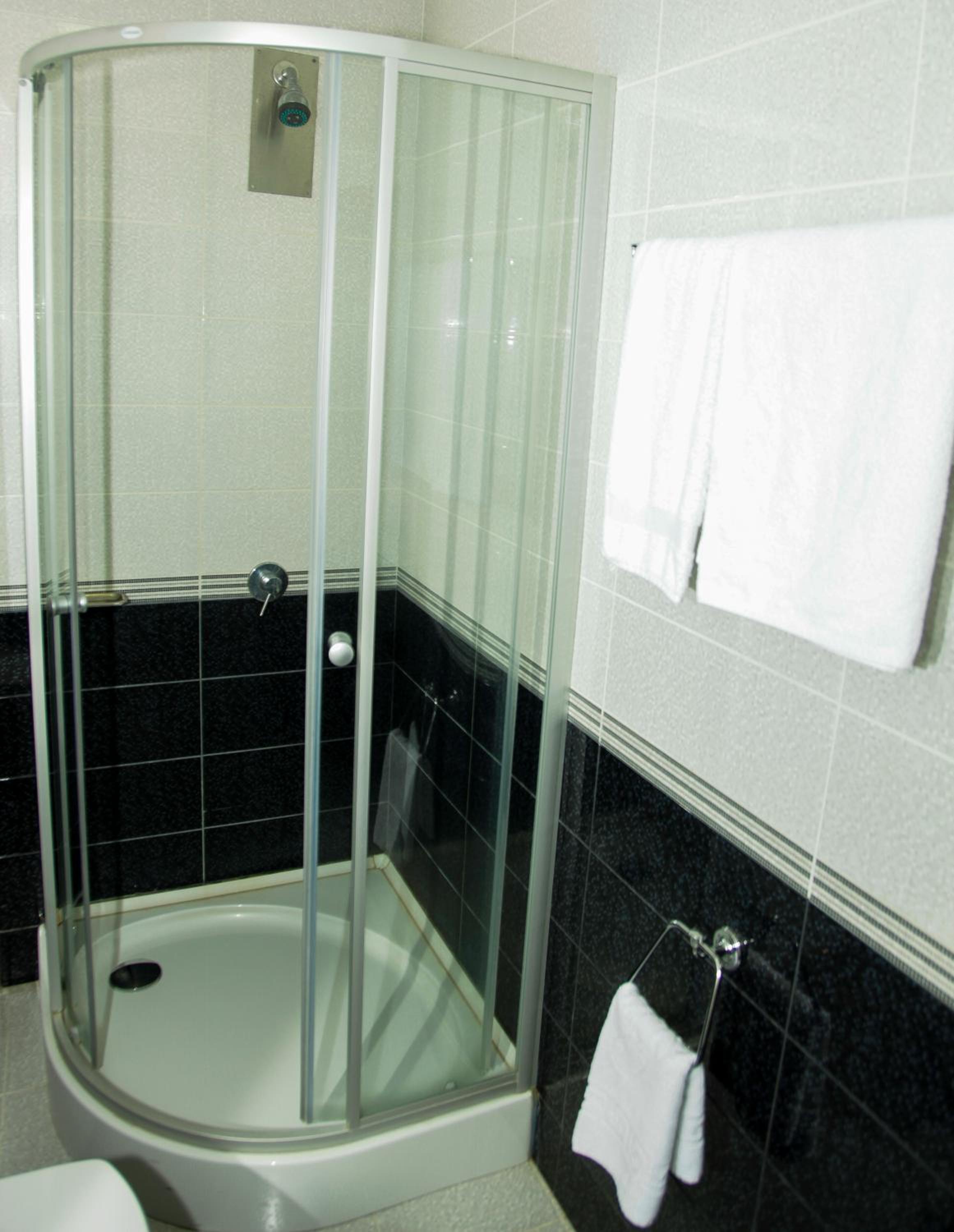 One-Bedroom Suite photo 1