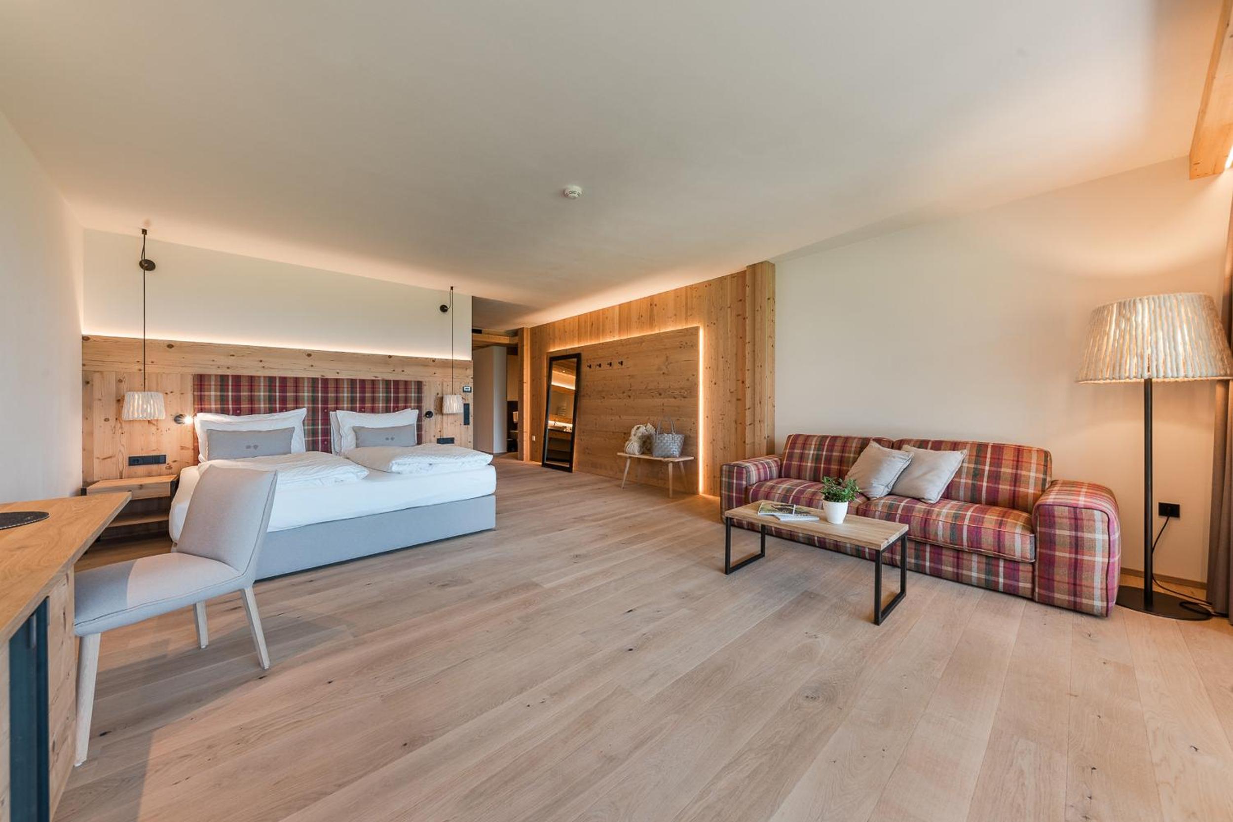 Junior Suite with Terrace - Photo 7