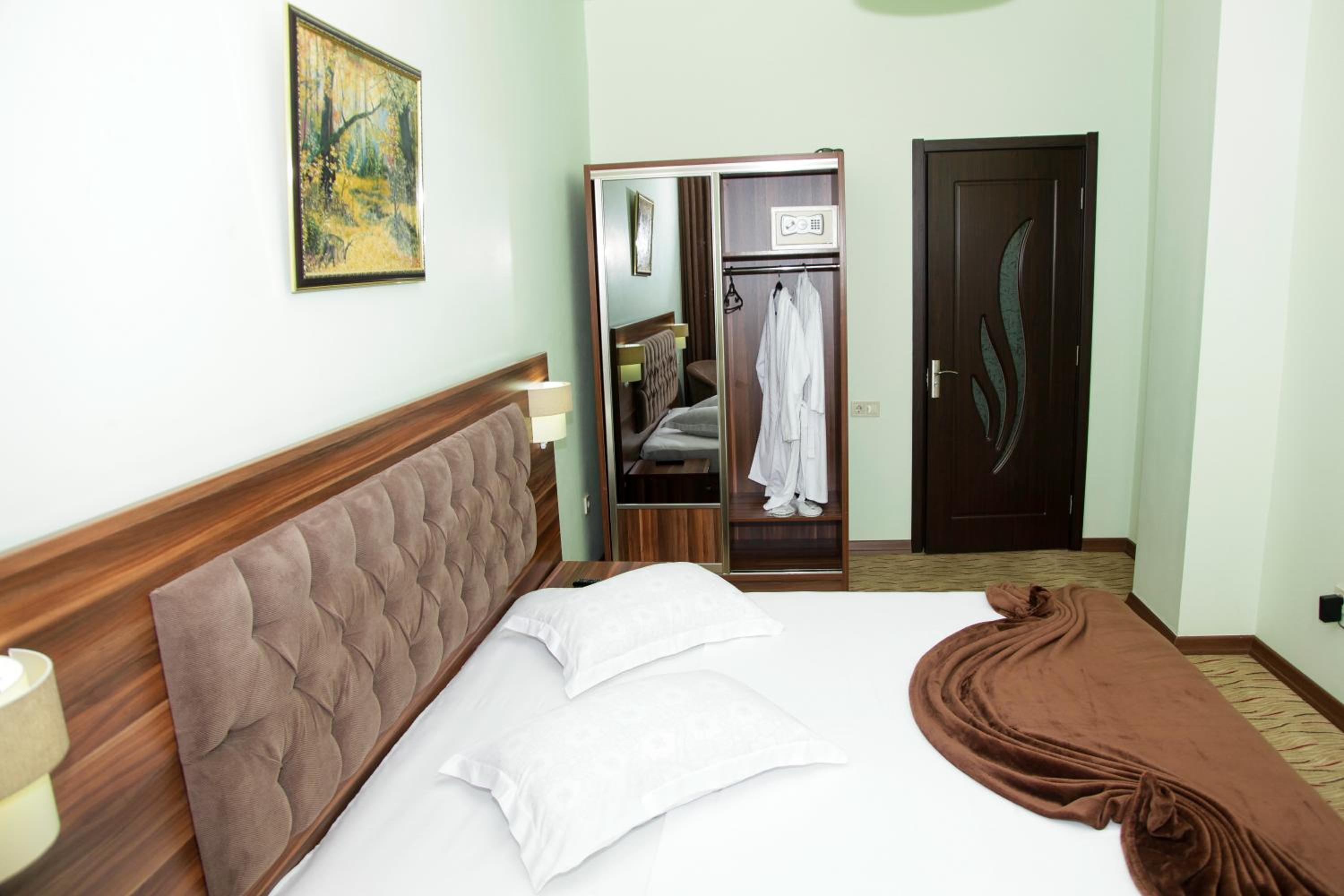 Double Room photo 3