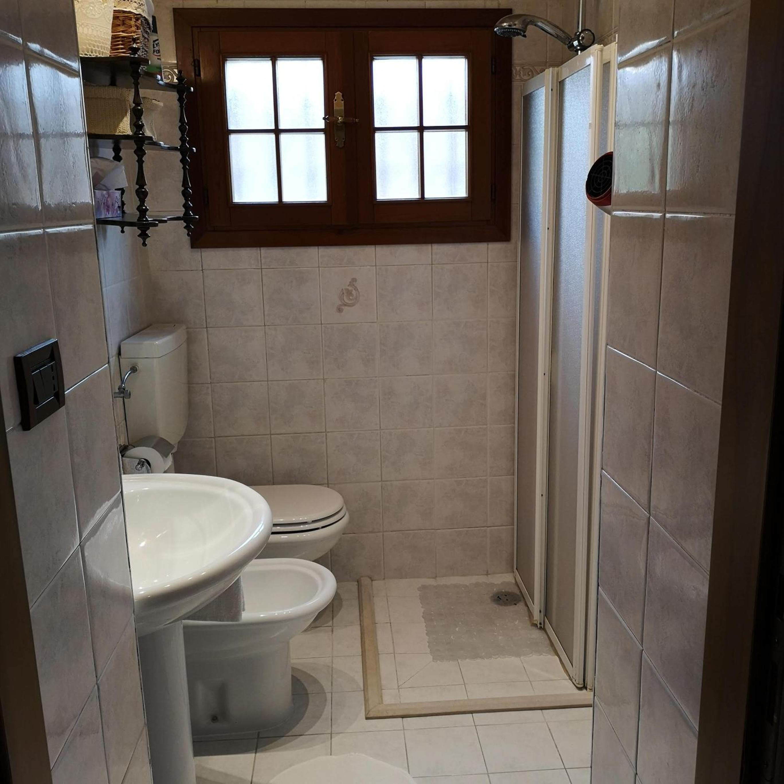 One-Bedroom House photo 2