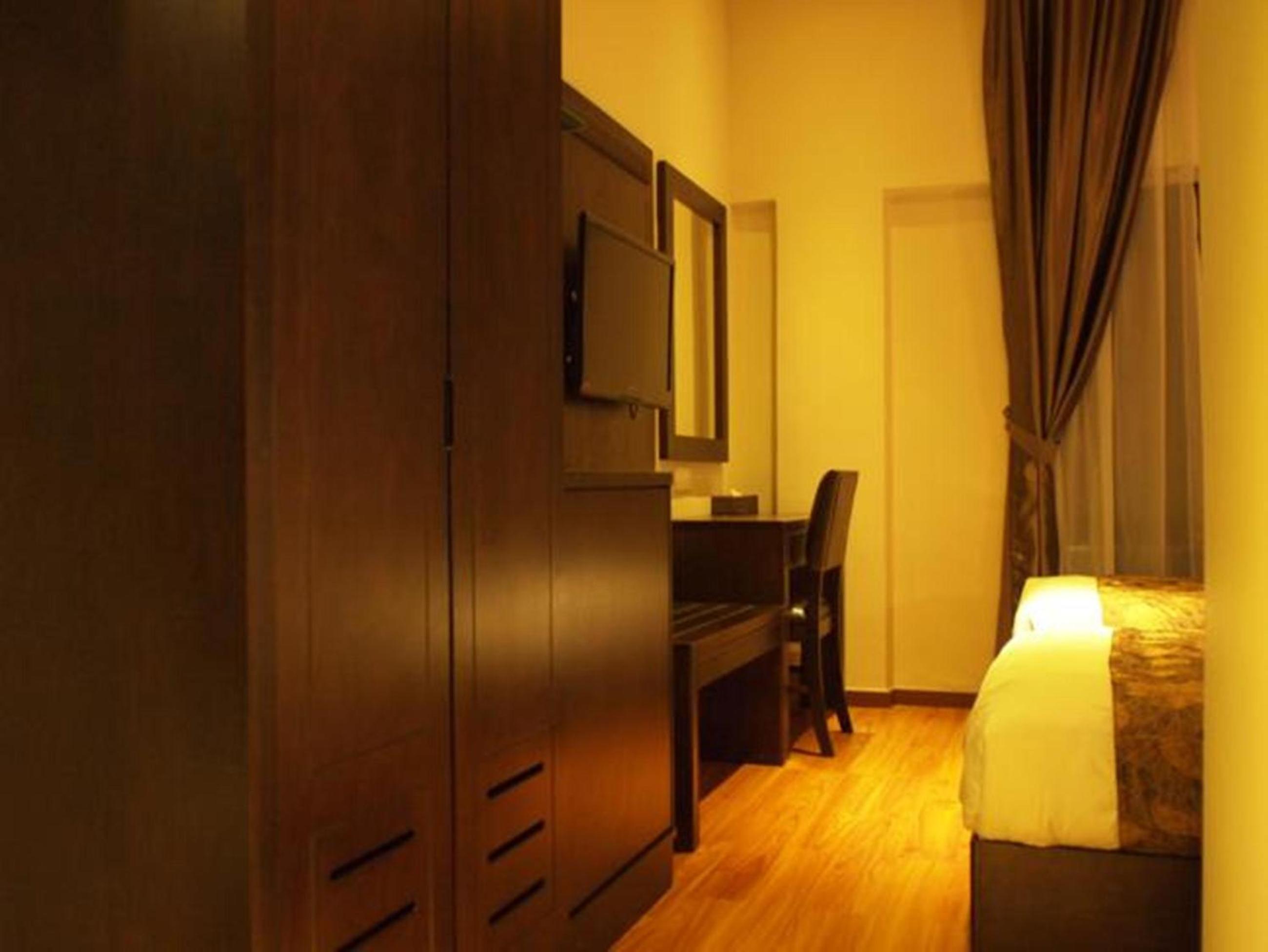 Deluxe Double Room photo 2