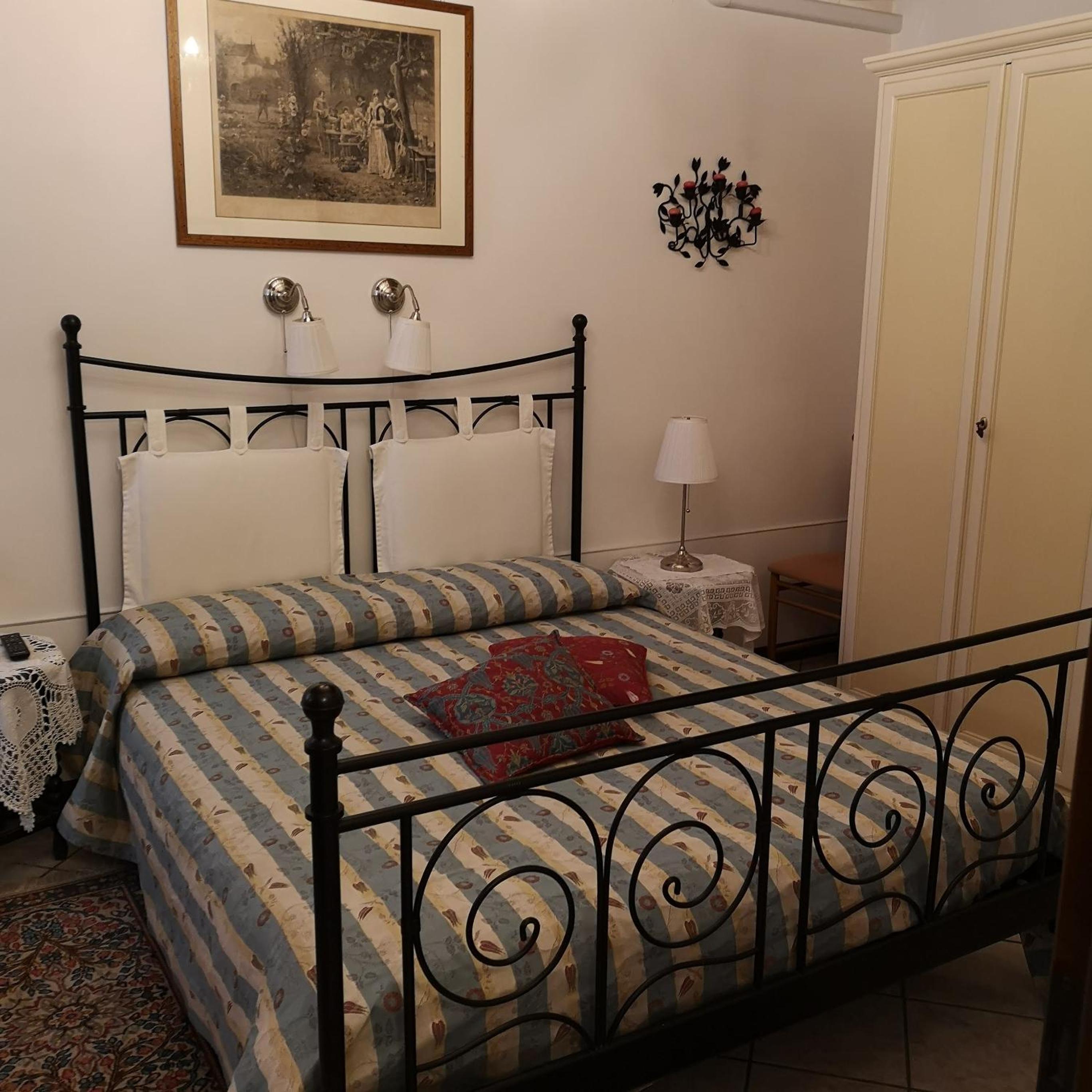 One-Bedroom House photo 3