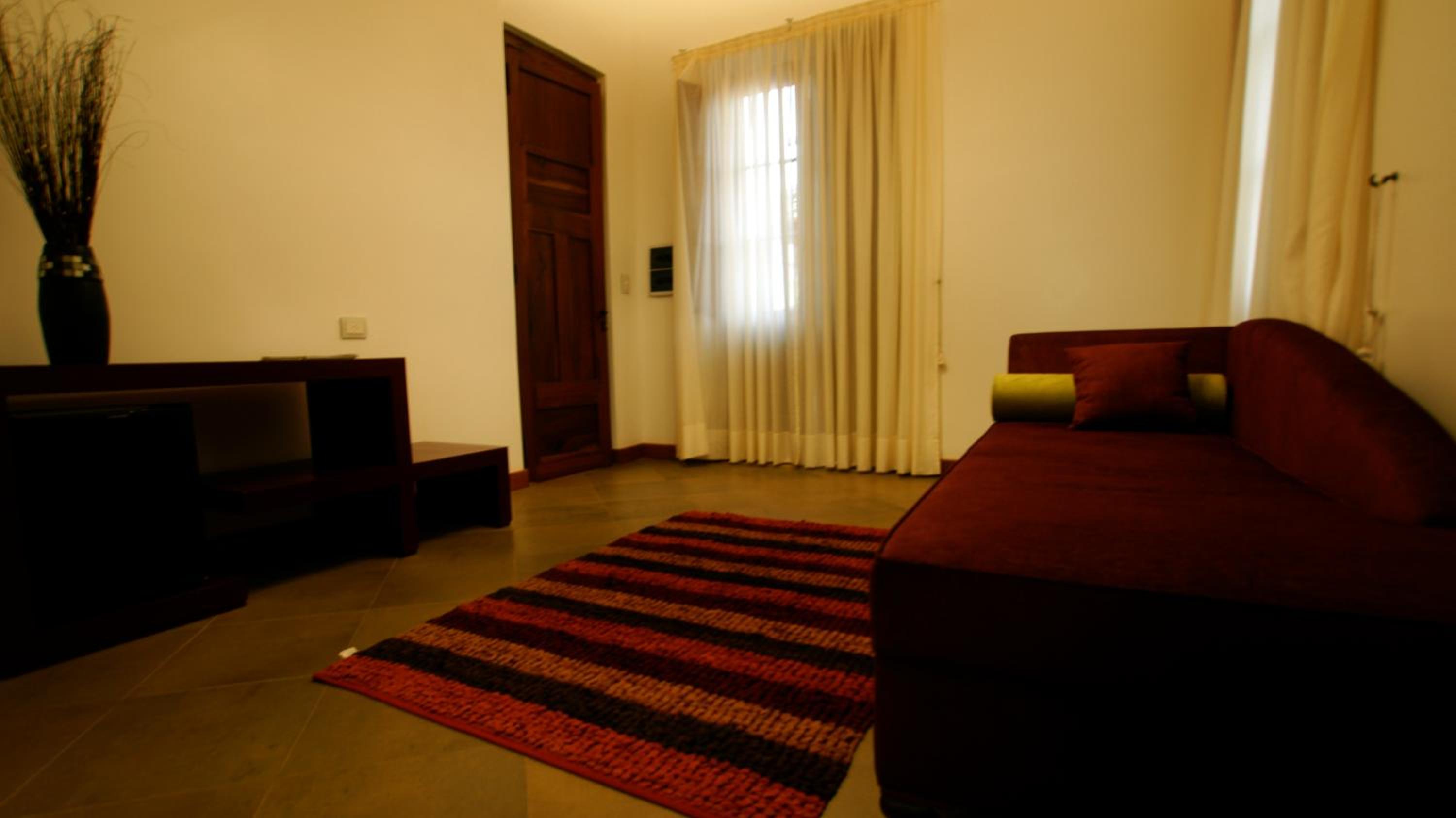 Deluxe Suite photo 2