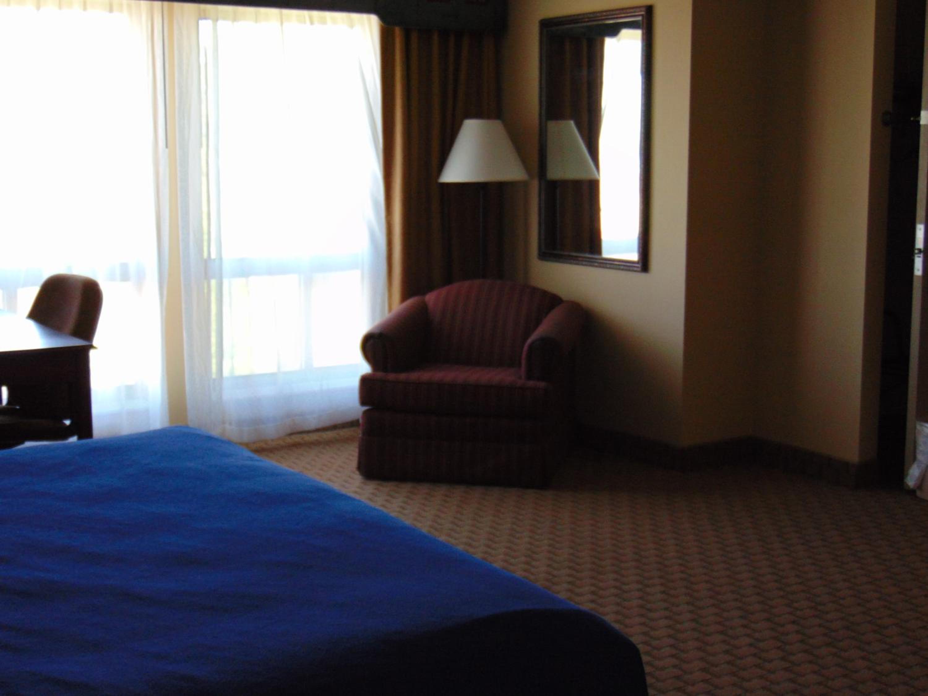 Standard King Room photo 1