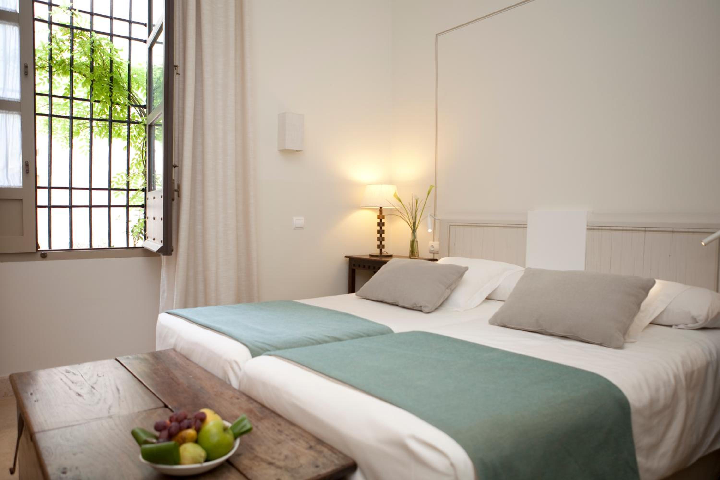 Superior Double or Twin Room - Photo 8