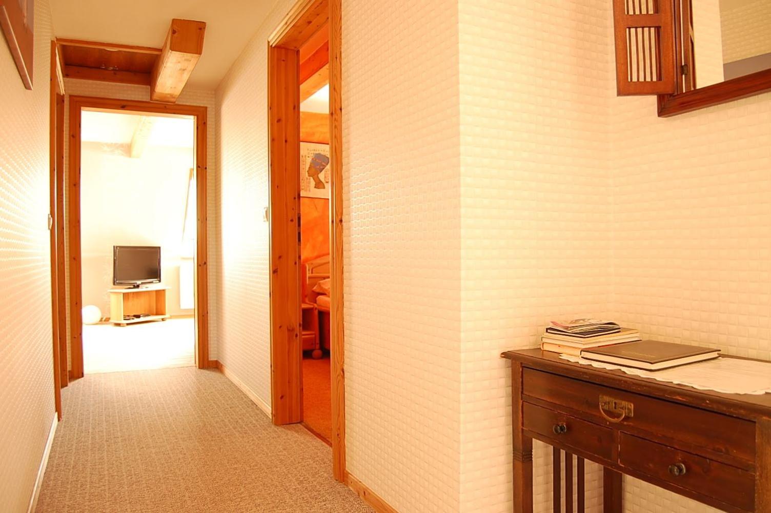 Apartment with Sauna - Photo 27