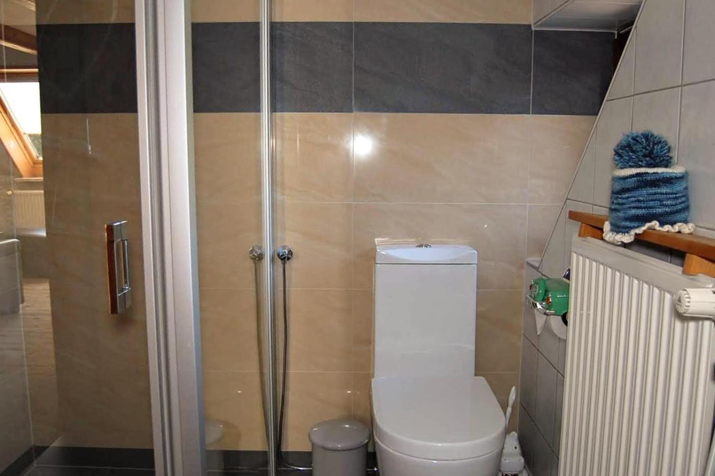 Apartment with Sauna - Photo 23