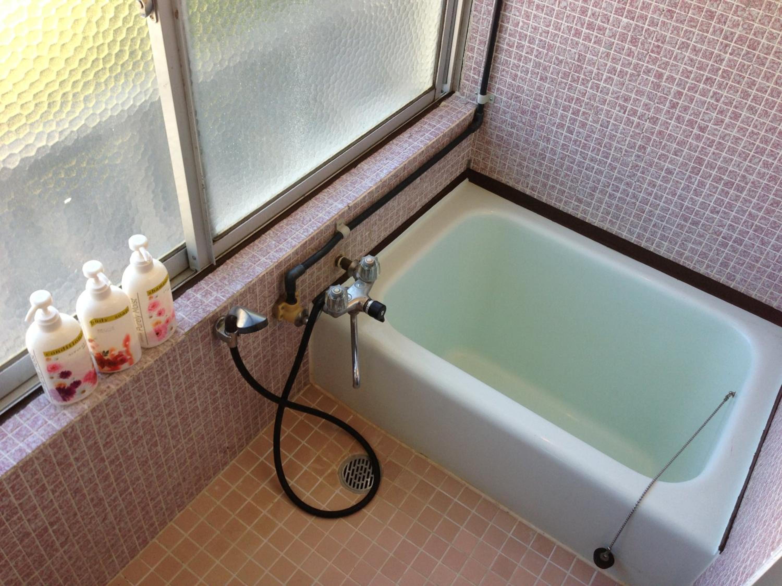 Japanese-Style Room with Private Bathroom photo 3