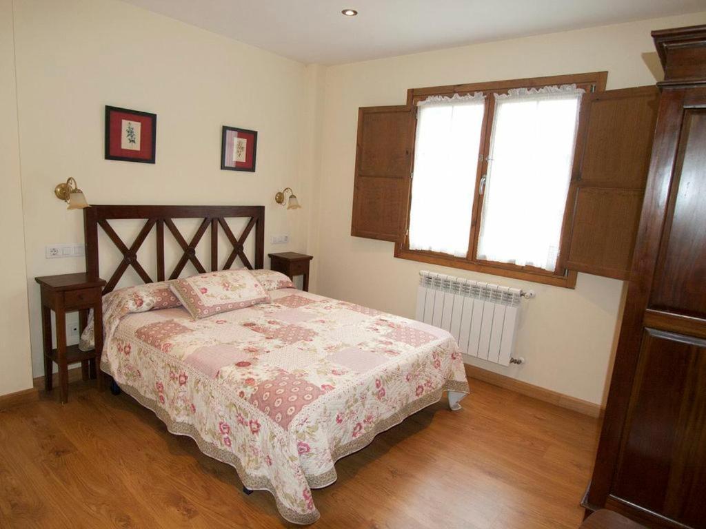 One-Bedroom Apartment (2 Adults + 2 Children) photo 2