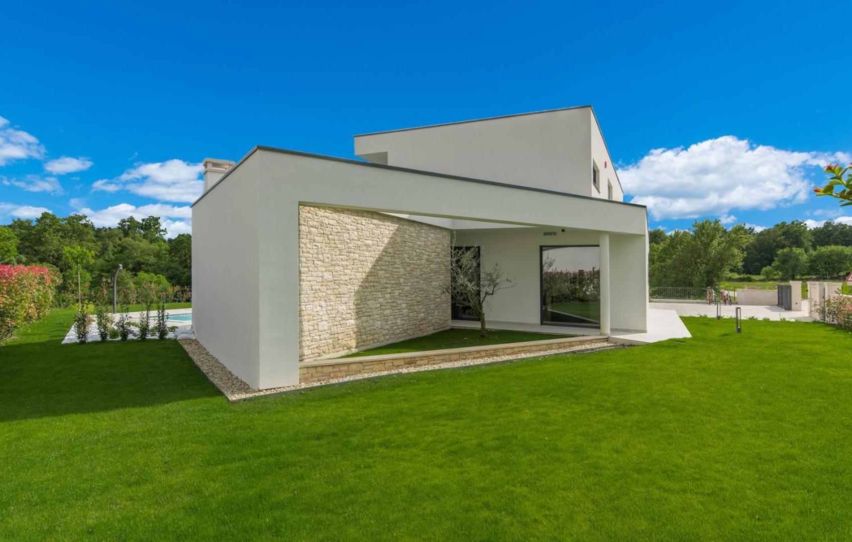 Villa with Private Pool photo 2