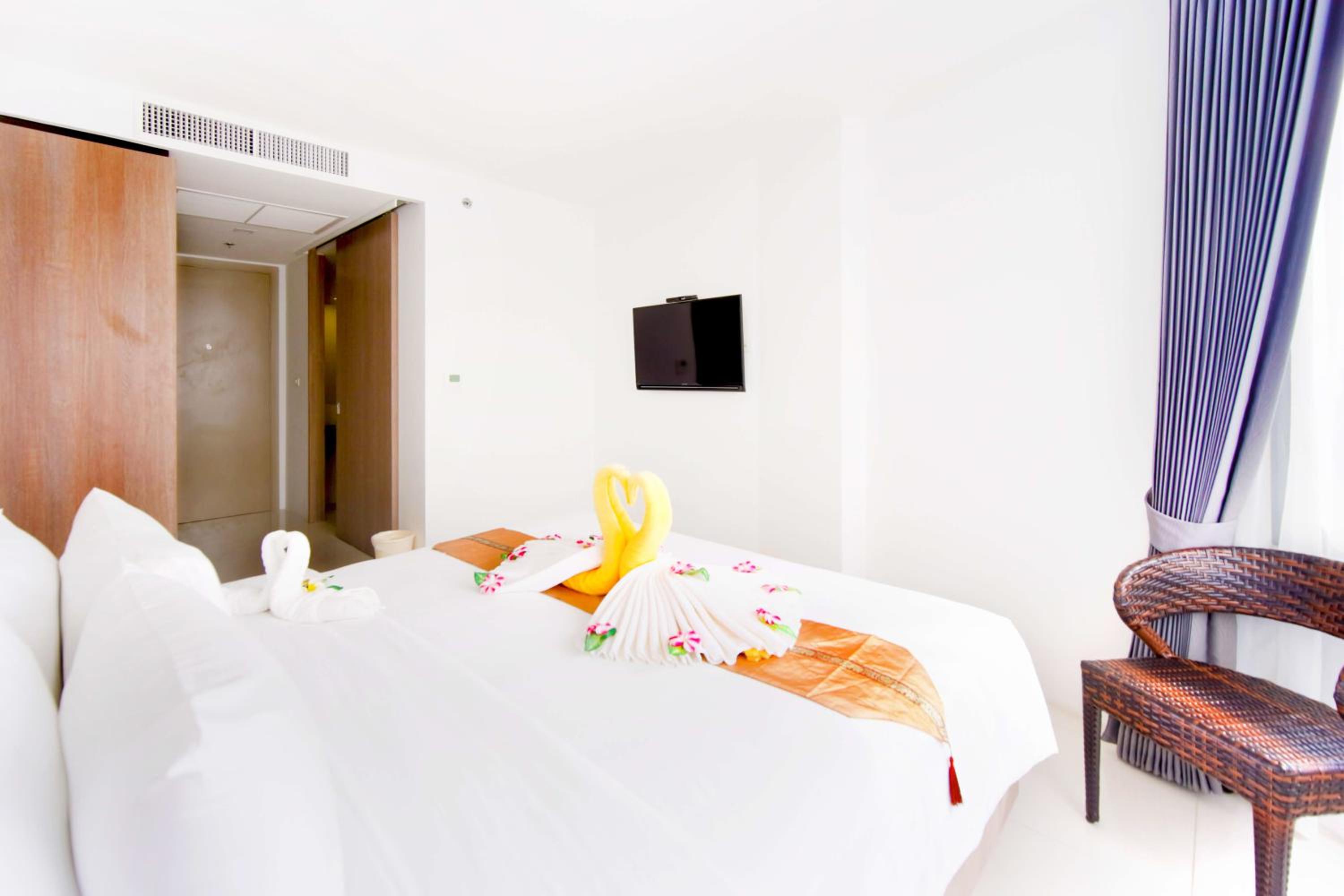 Superior Double or Twin Room - Photo 6