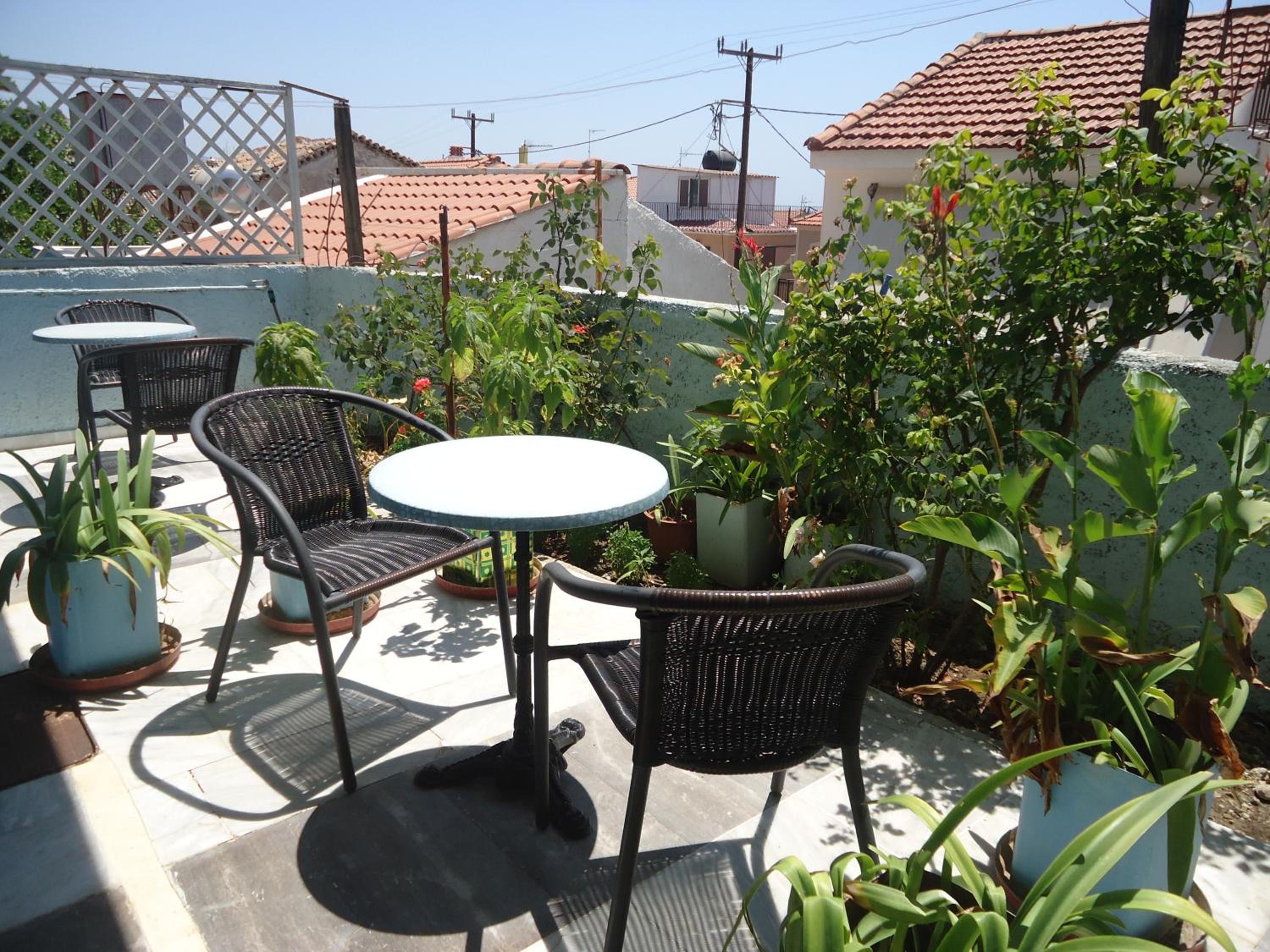 Double Room with Garden View photo 2
