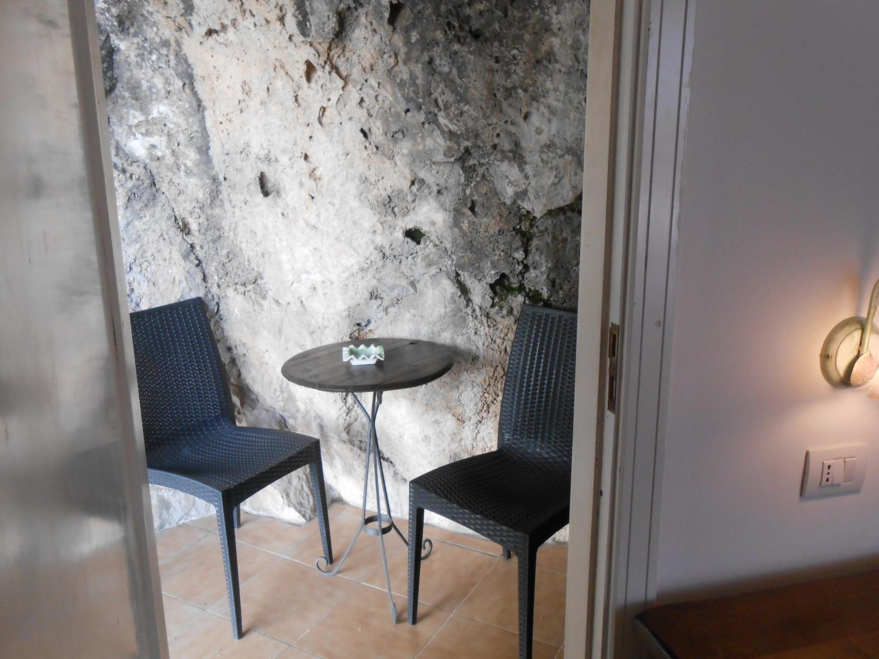 Superior Double Room - Photo 21
