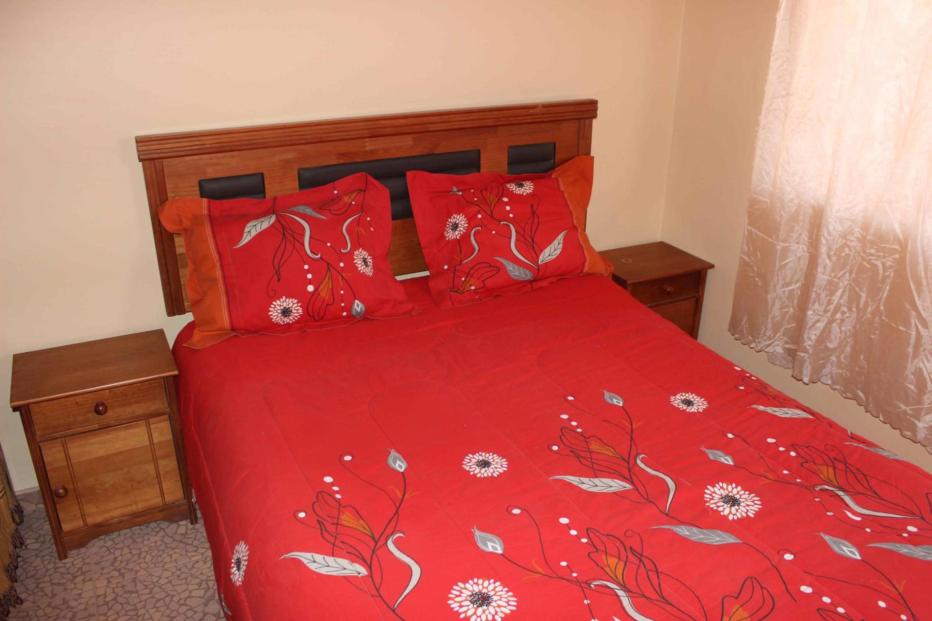 Quadruple Room with Private Bathroom photo 1