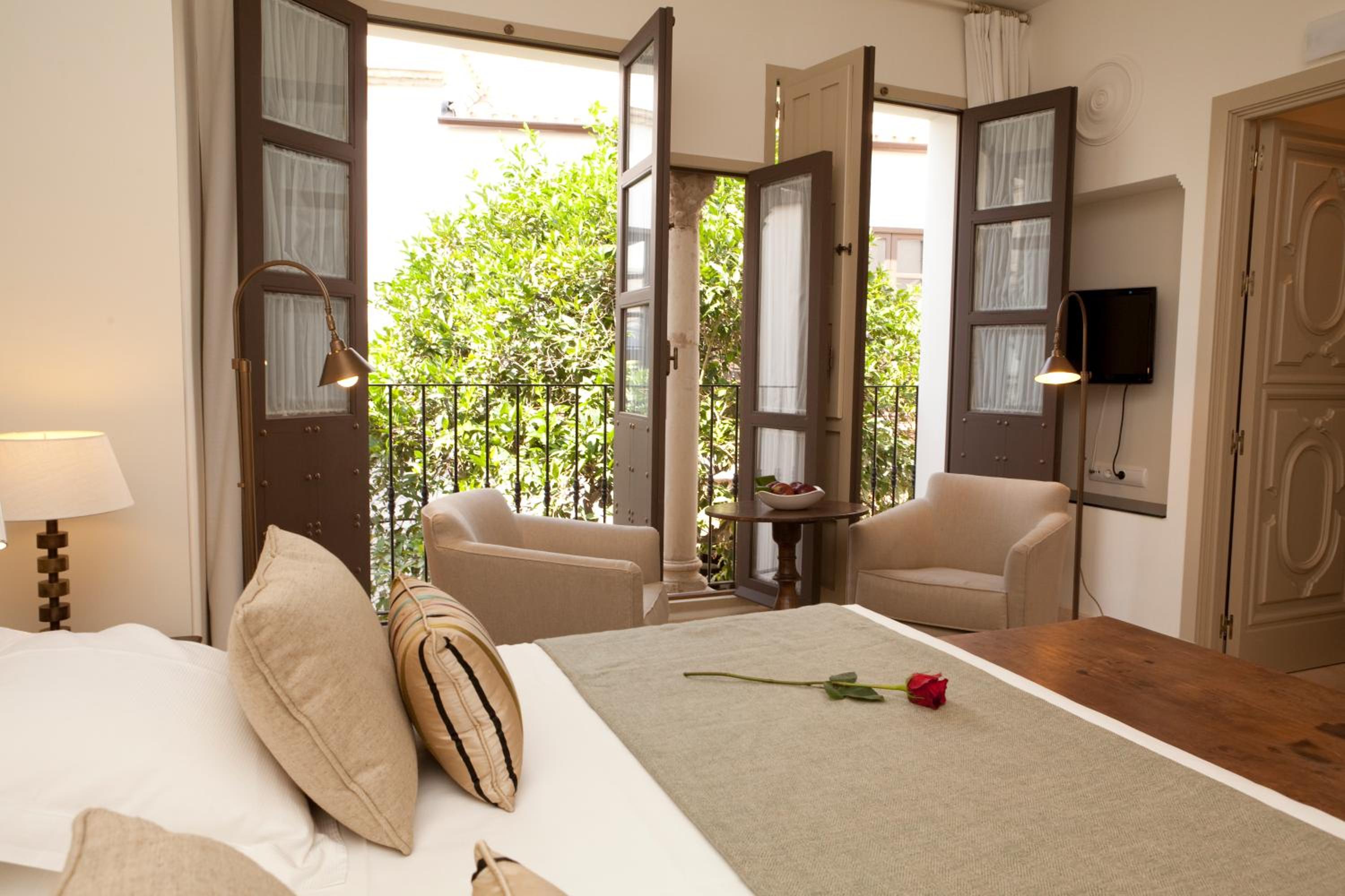 Superior Suite - Photo 1