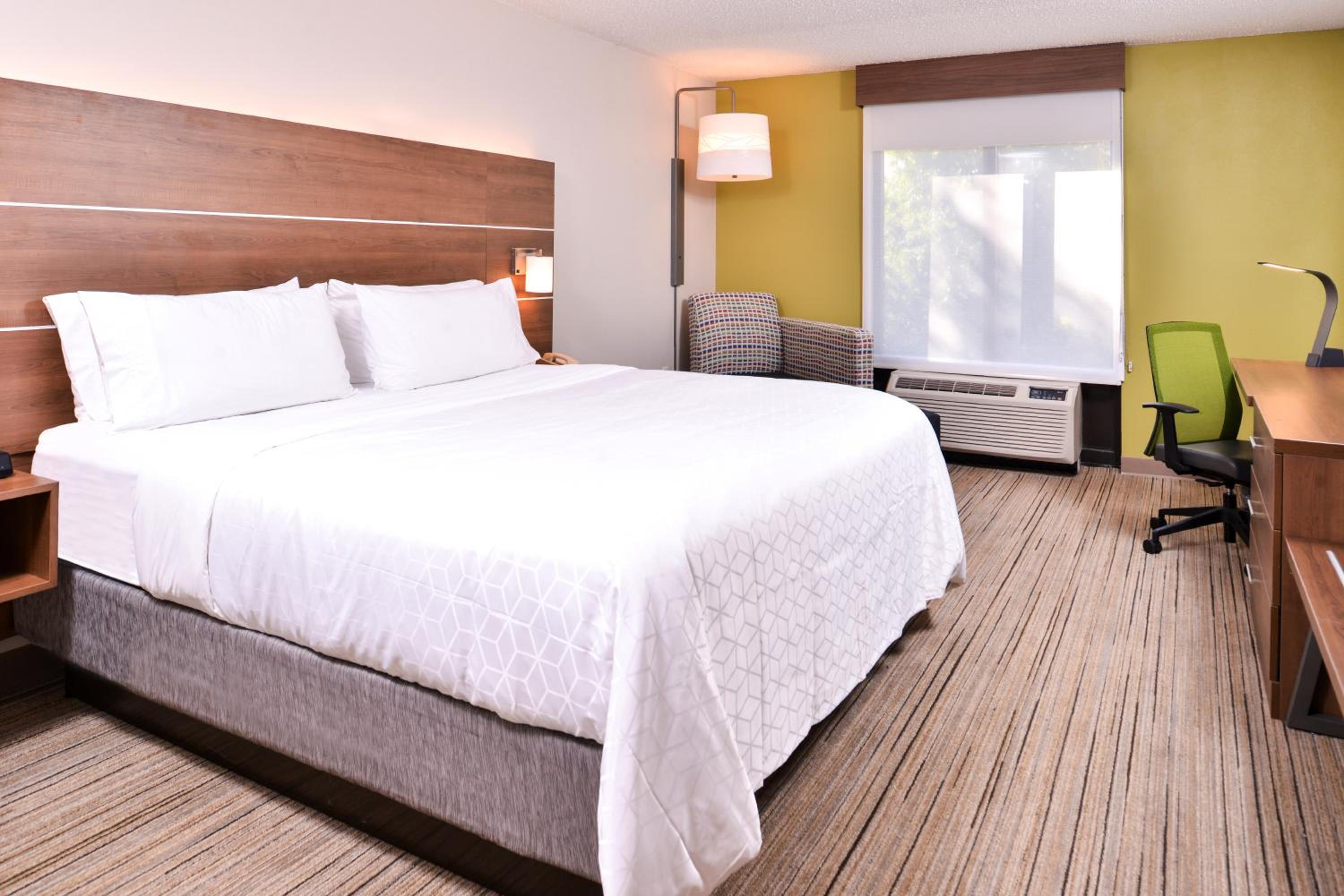 Standard Room - Photo 1