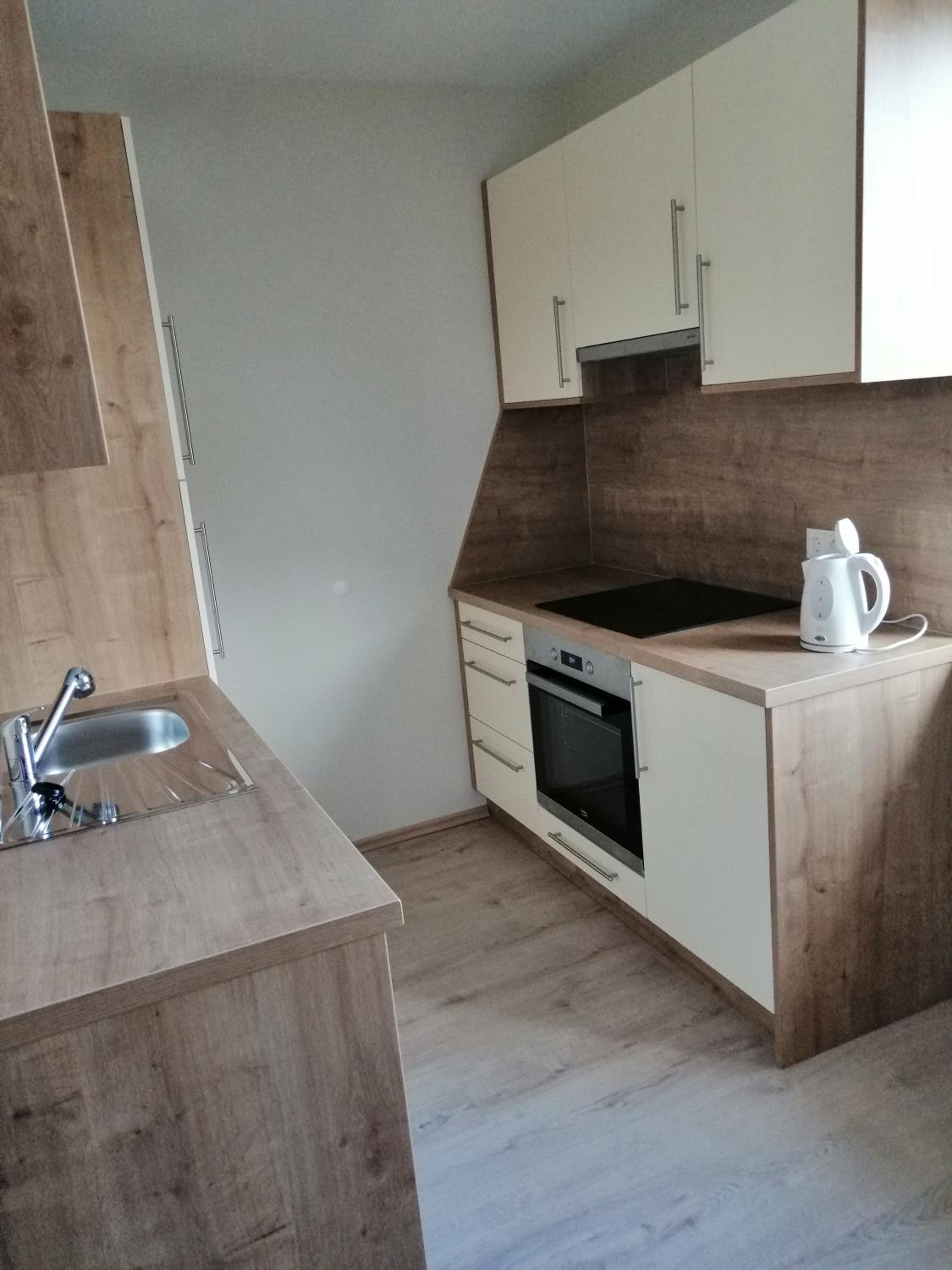 One-Bedroom Apartment - Photo 10