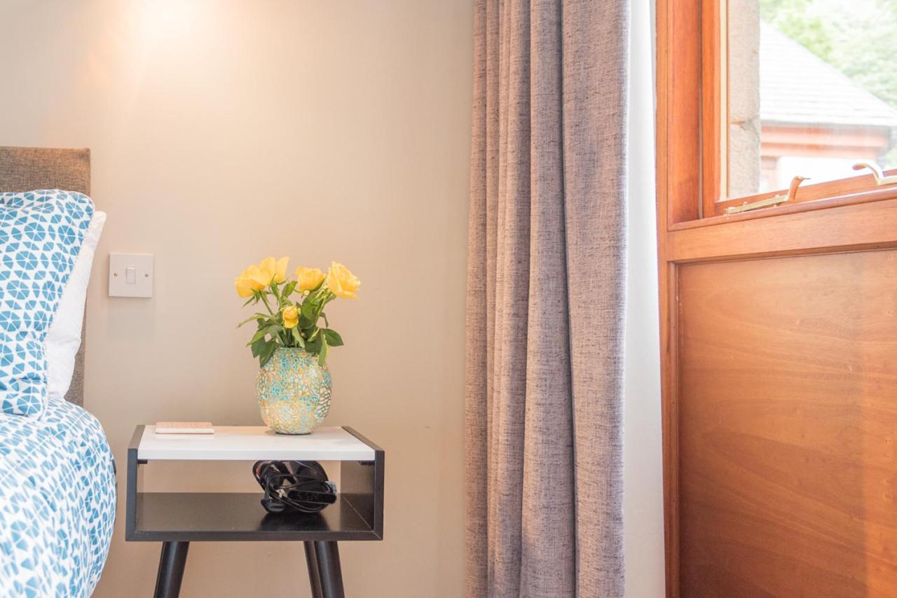 Double Room with Garden View - Photo 3