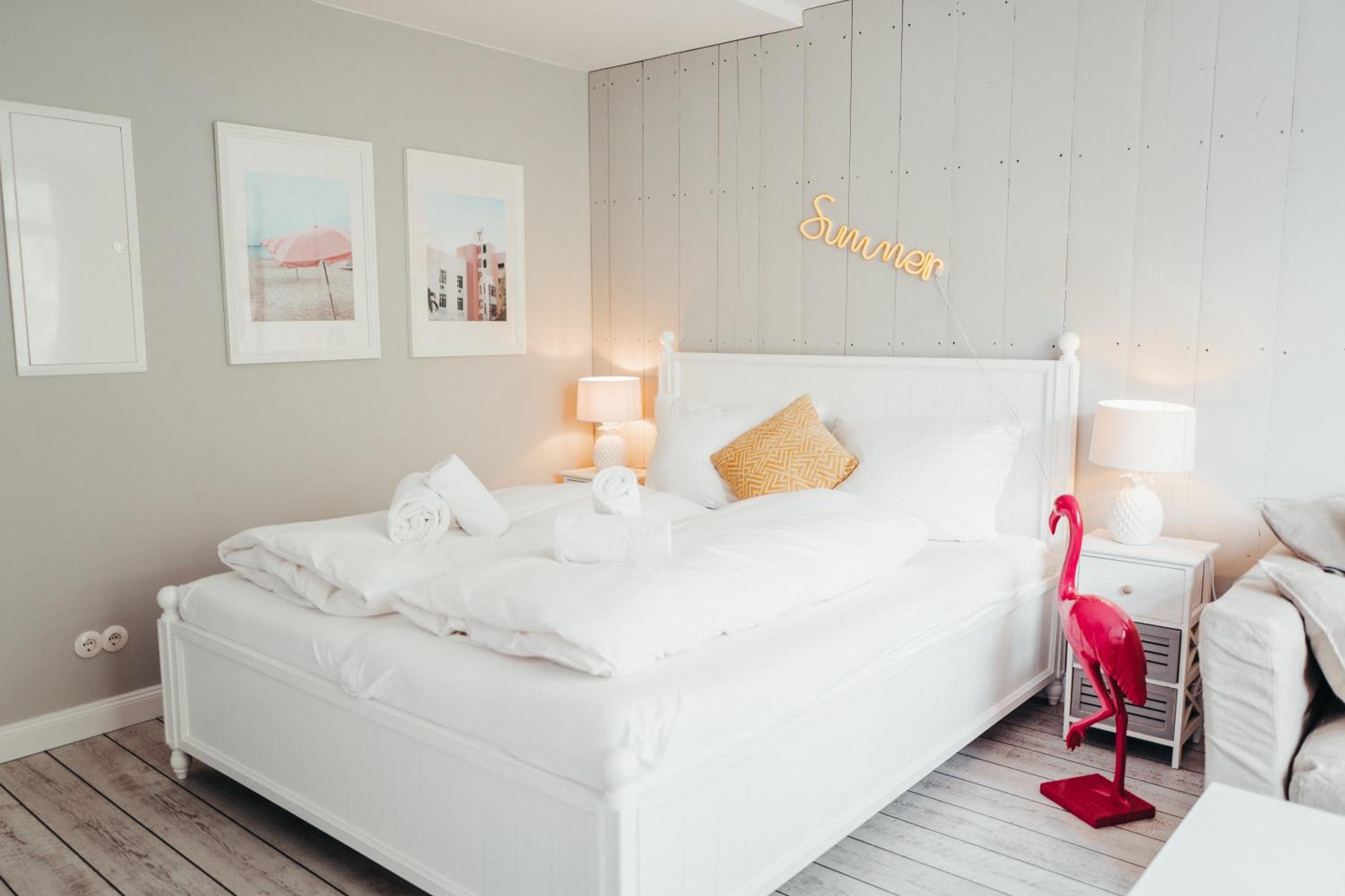 Studio Apartment photo 1