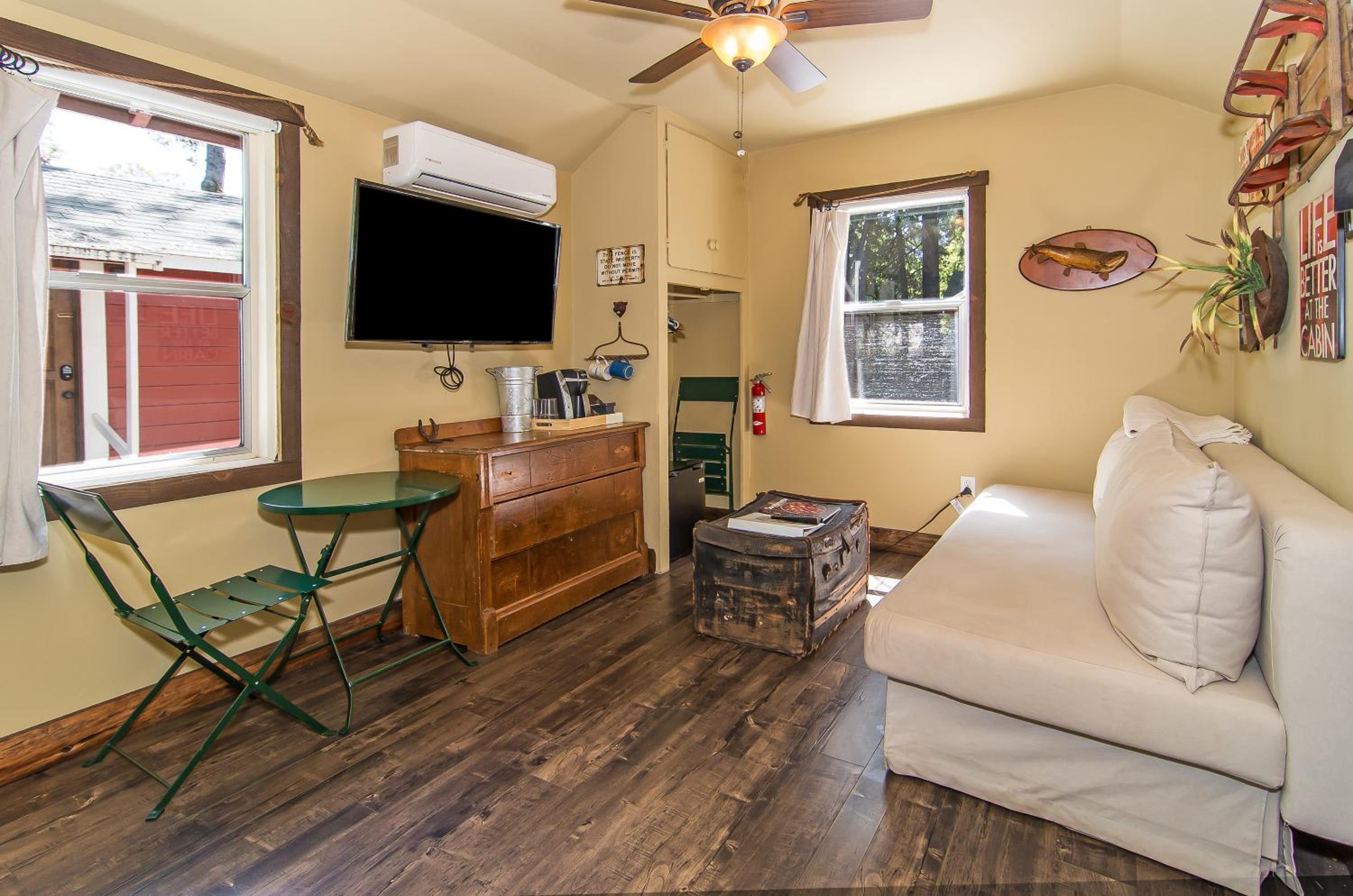 ADA Accessible Queen Studio #3 - Photo 1