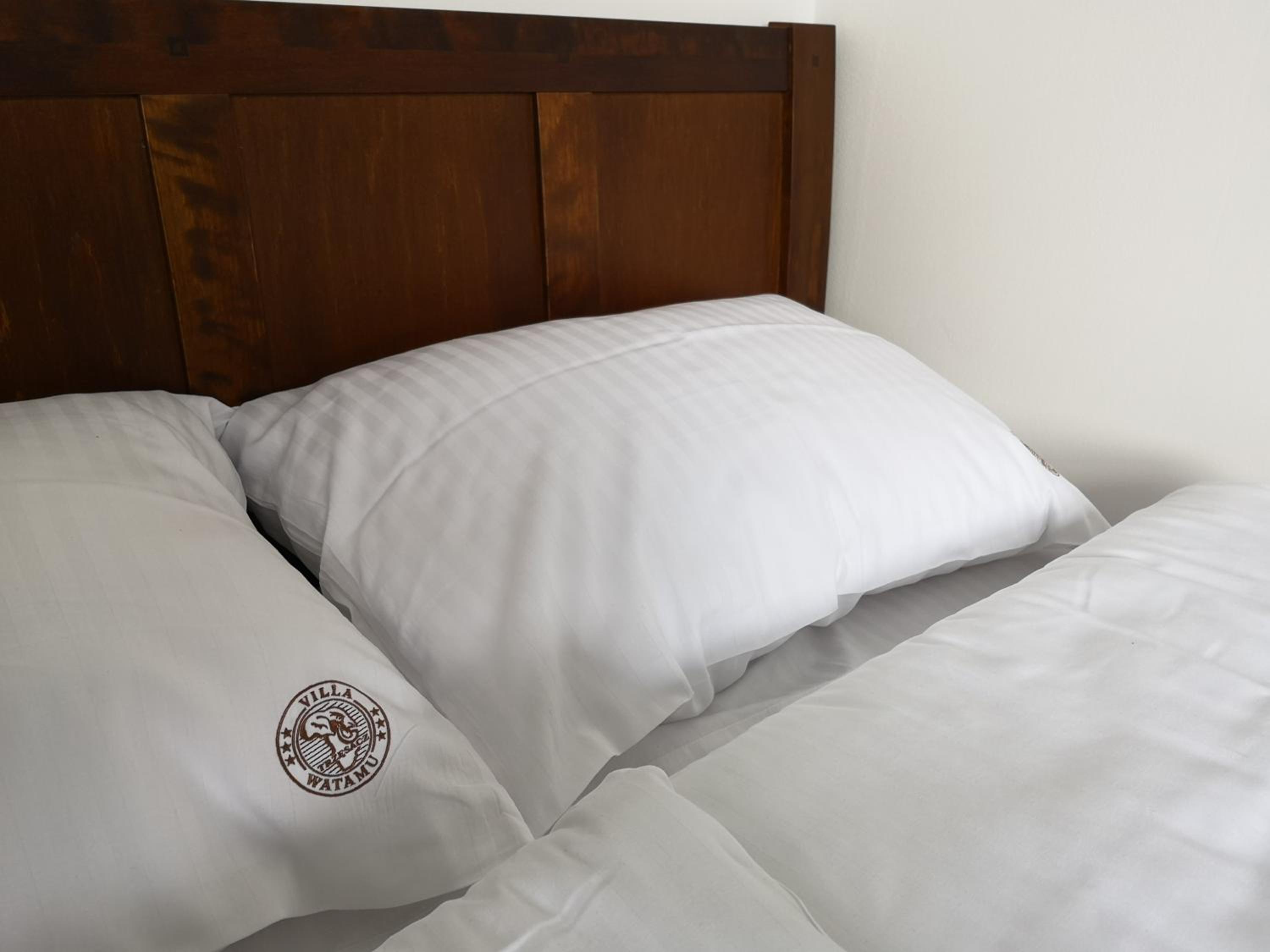Deluxe Double Room (2 Adults + 1 Child) photo 2