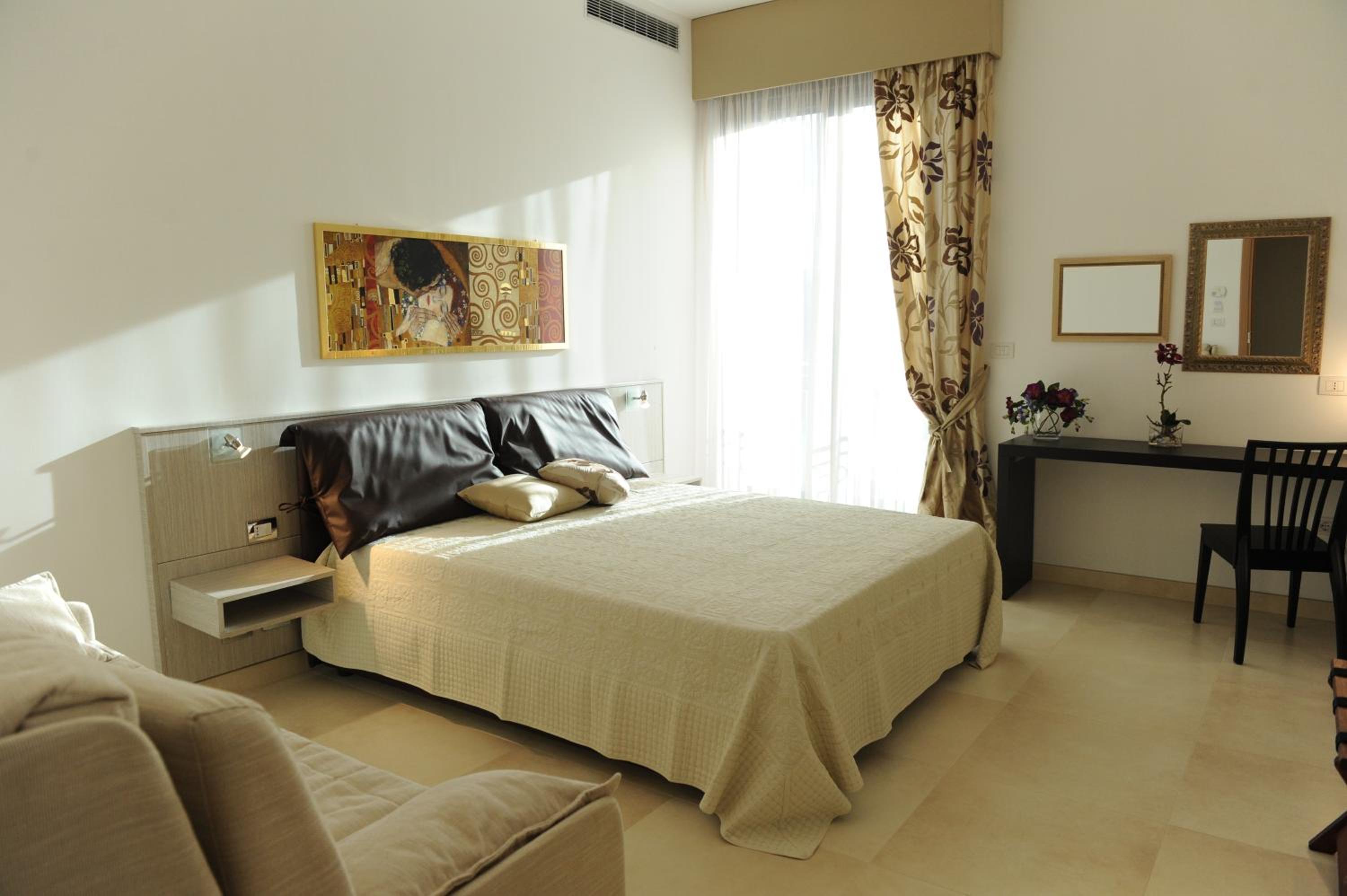 Mini Suite photo 1