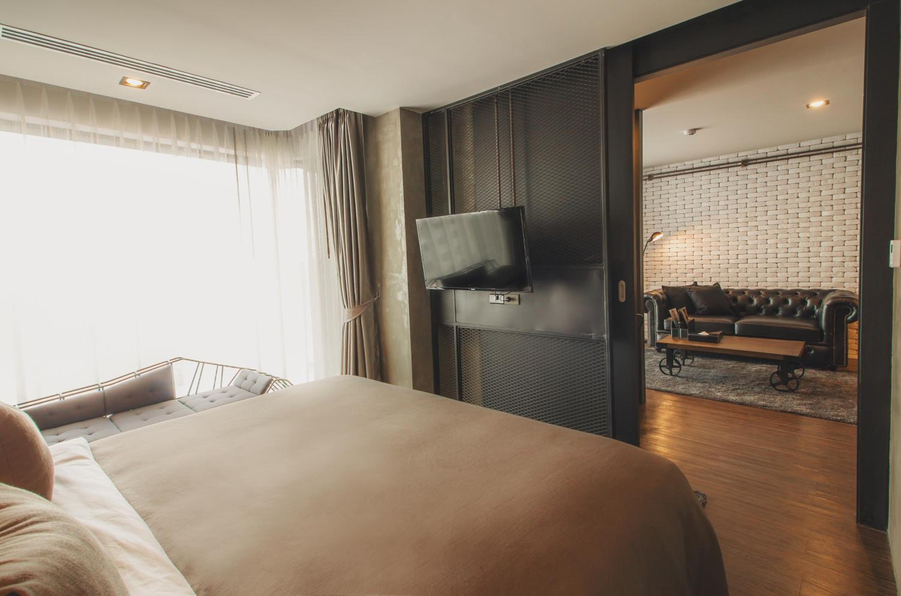 Executive Suite