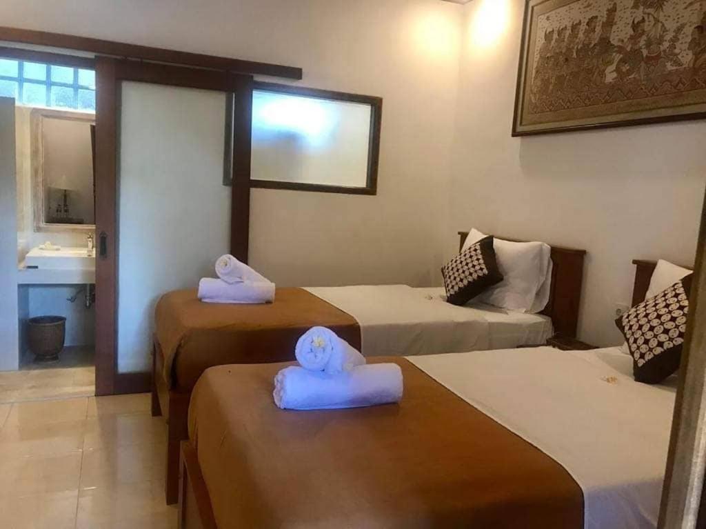 Double Room with Private Bathroom - Photo 1