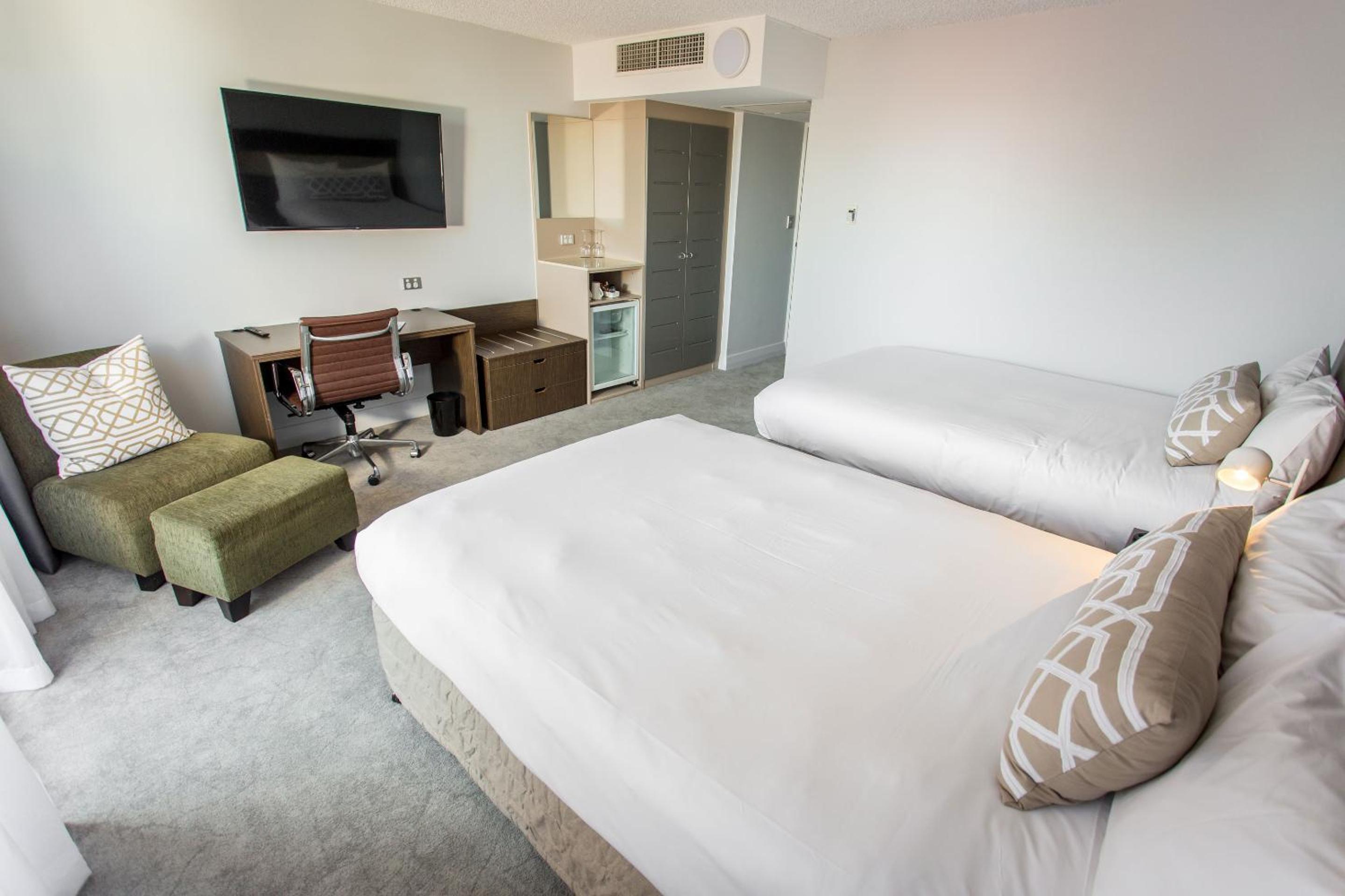 Superior Double or Twin Room - Photo 6