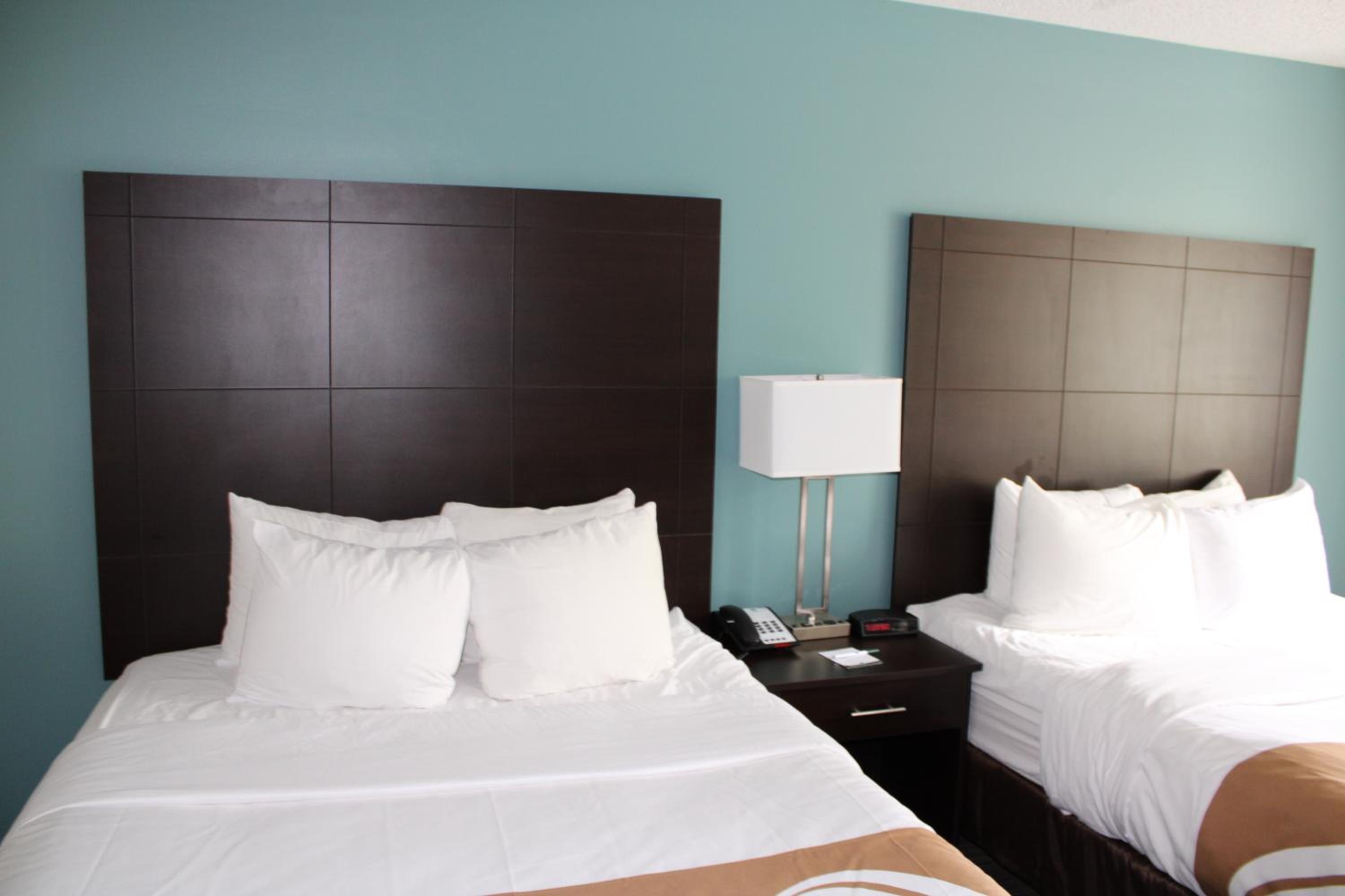 Queen Room with Two Queen Beds - Non-Smoking
