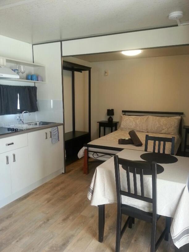 One-Bedroom Chalet with Shared Bathroom photo 3