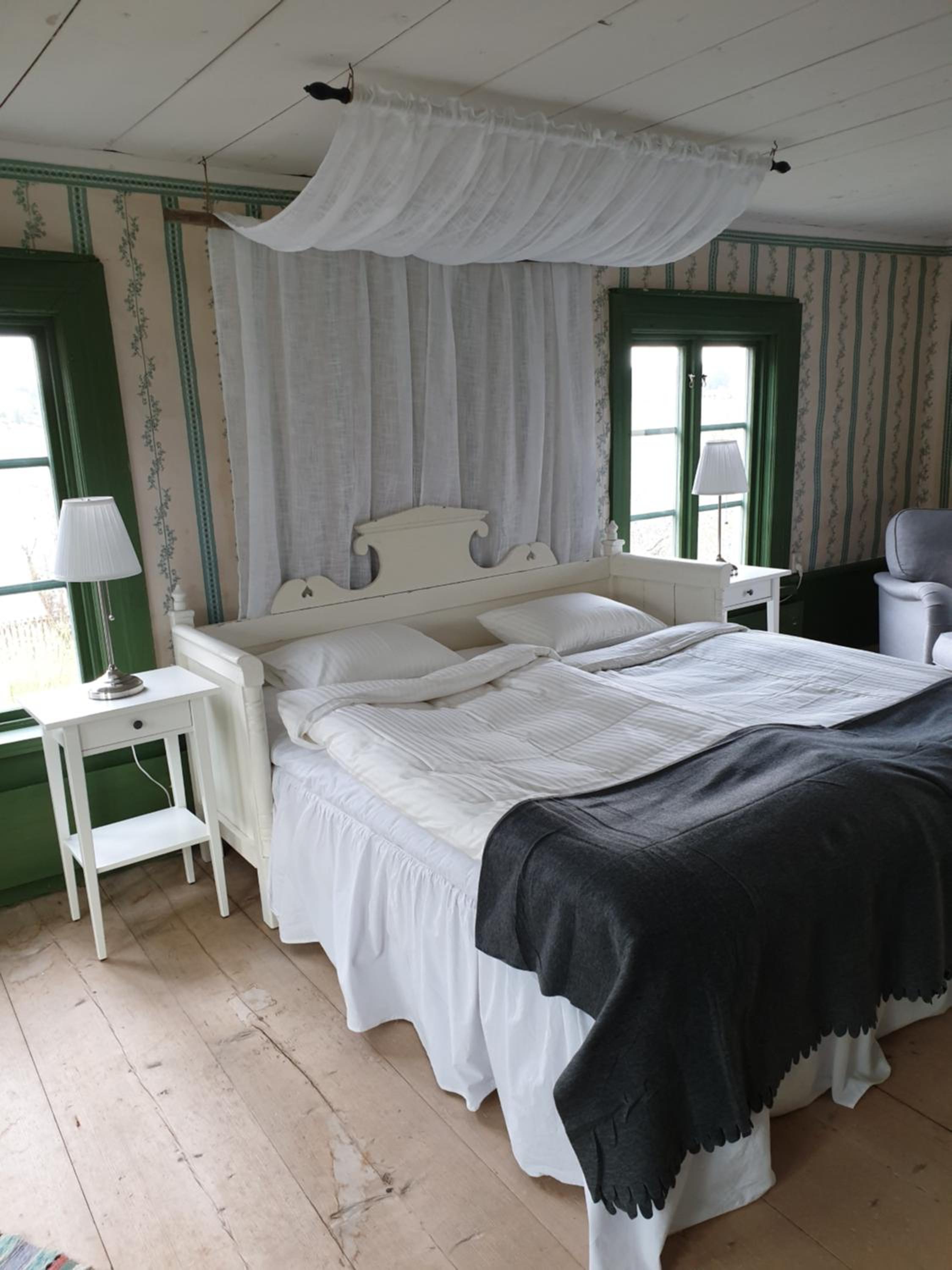 Double Room - Photo 2