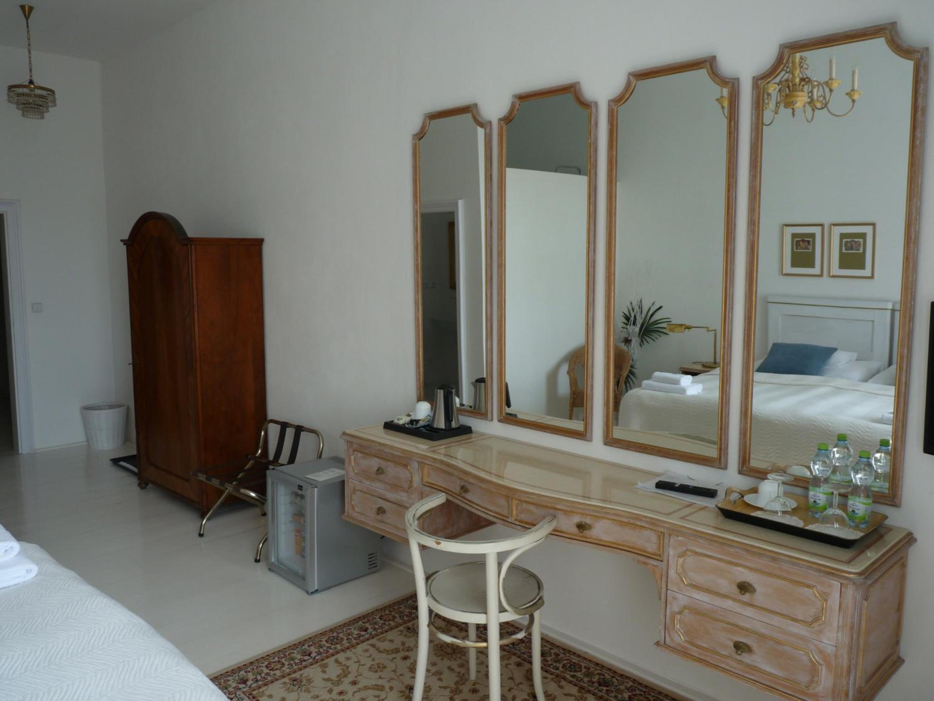 Standard Double Room photo 1