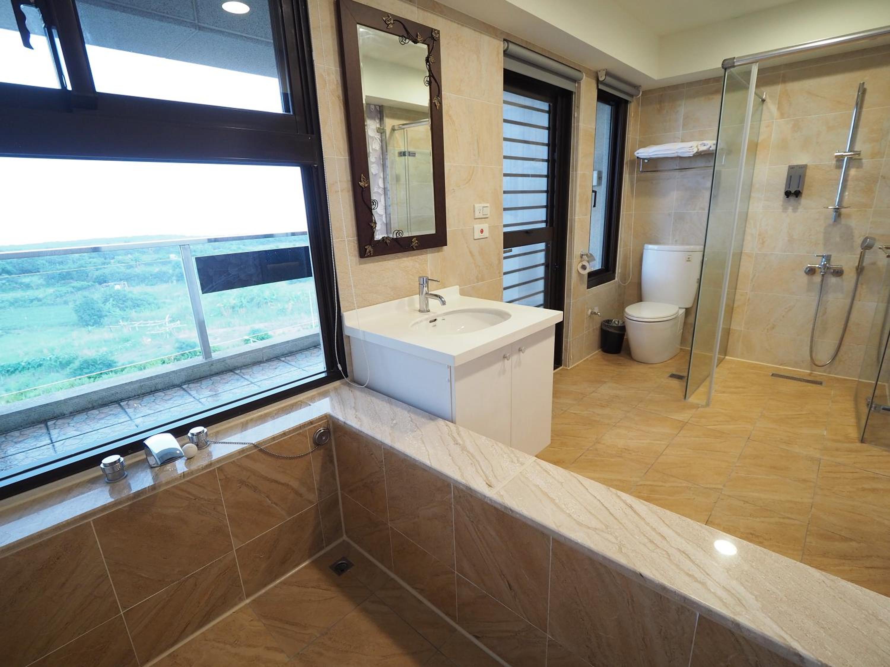 Double Room with Sea View - Photo 10