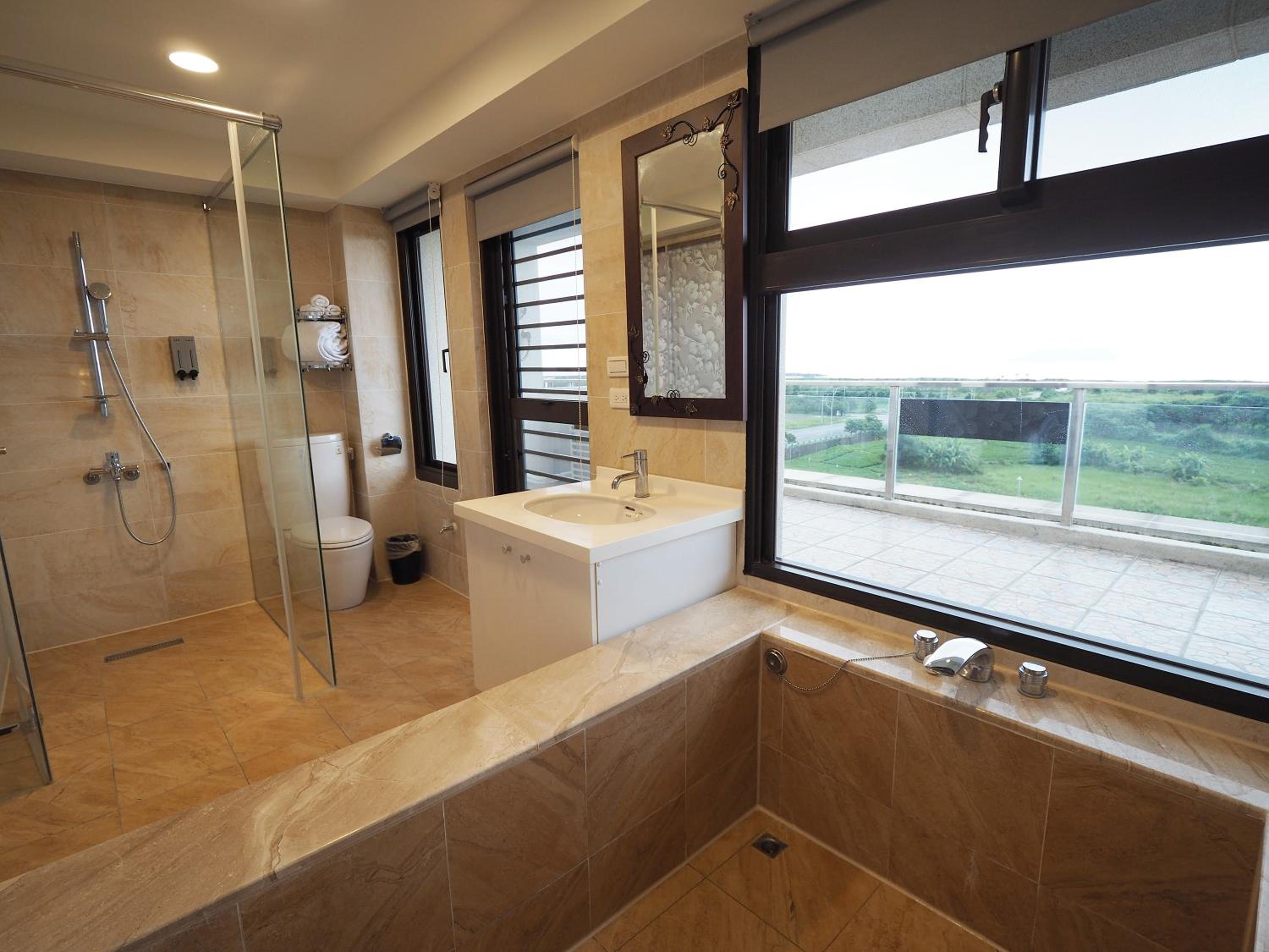 Triple Room with Sea View - Photo 10