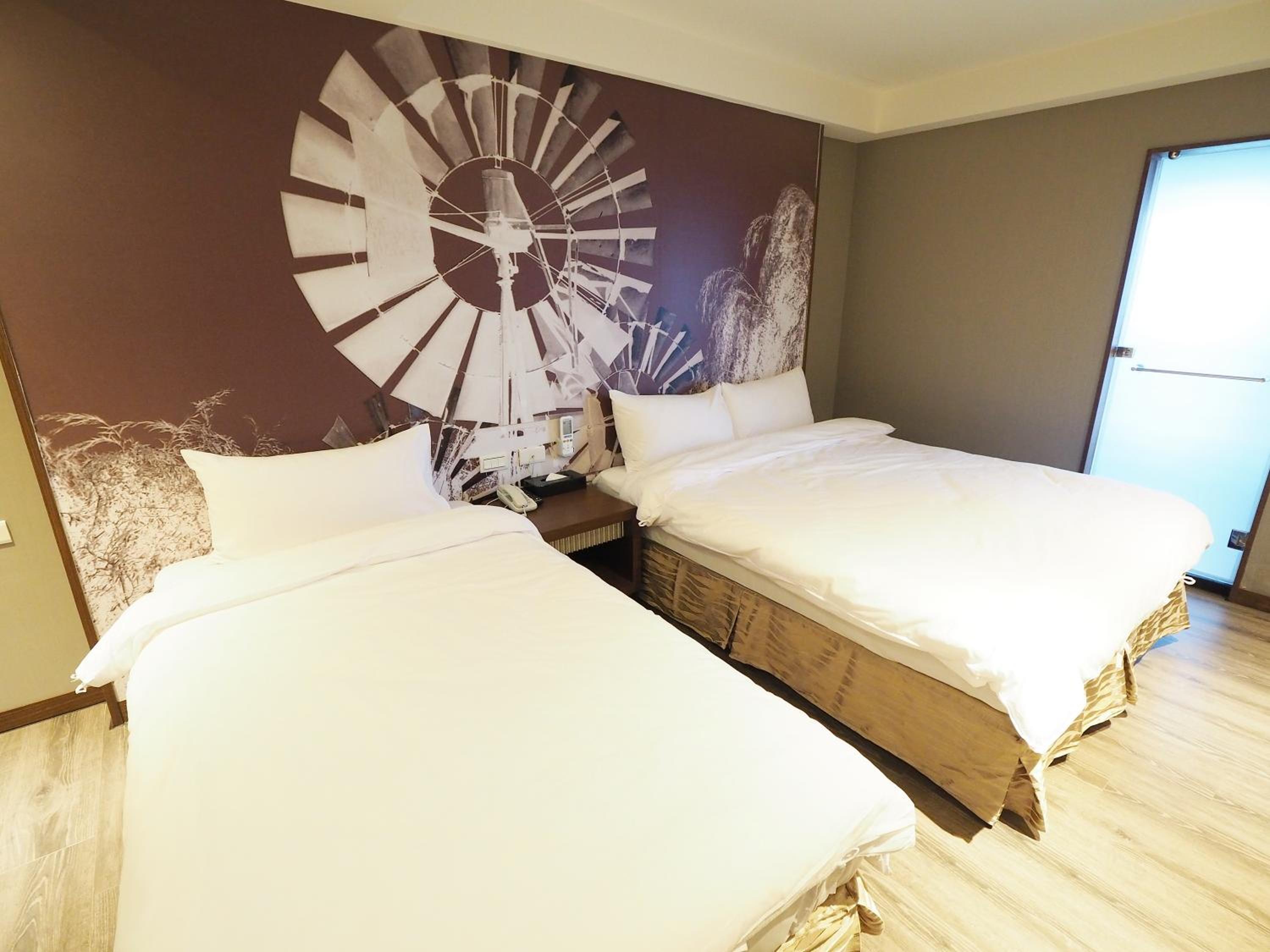 Triple Room with Sea View - Photo 3