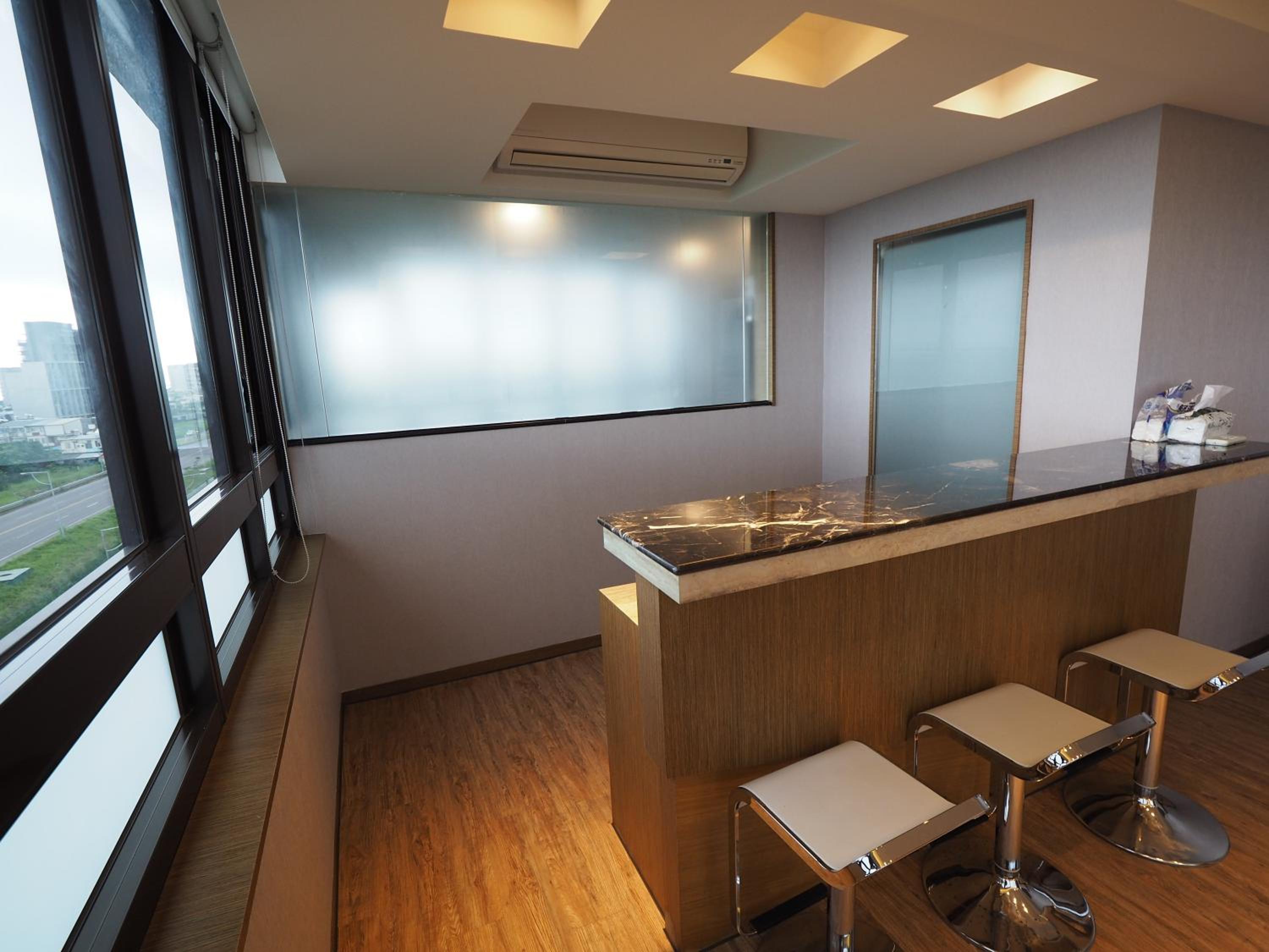 Deluxe Quadruple Room - Photo 4