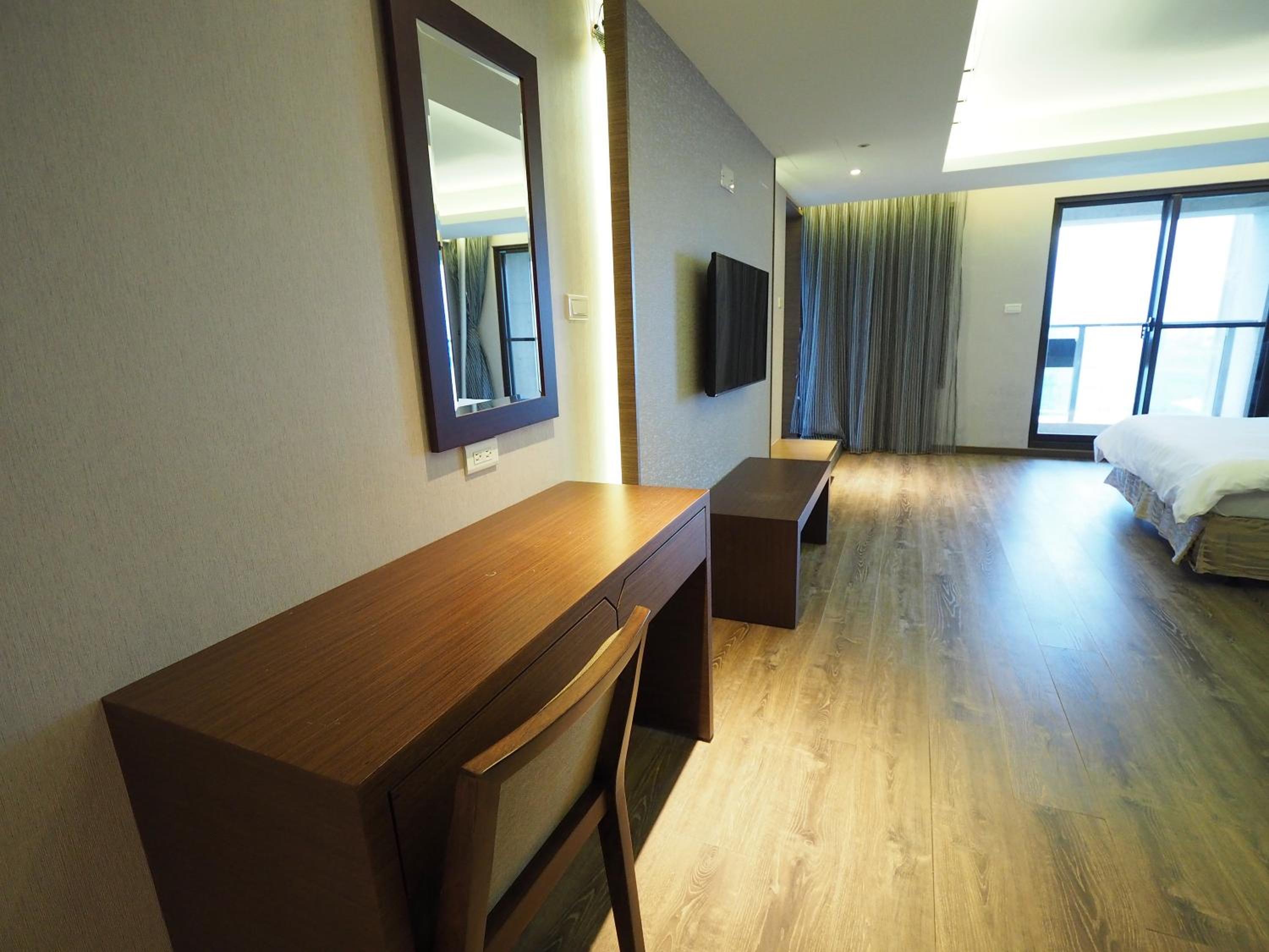 Deluxe Quadruple Room - Photo 7