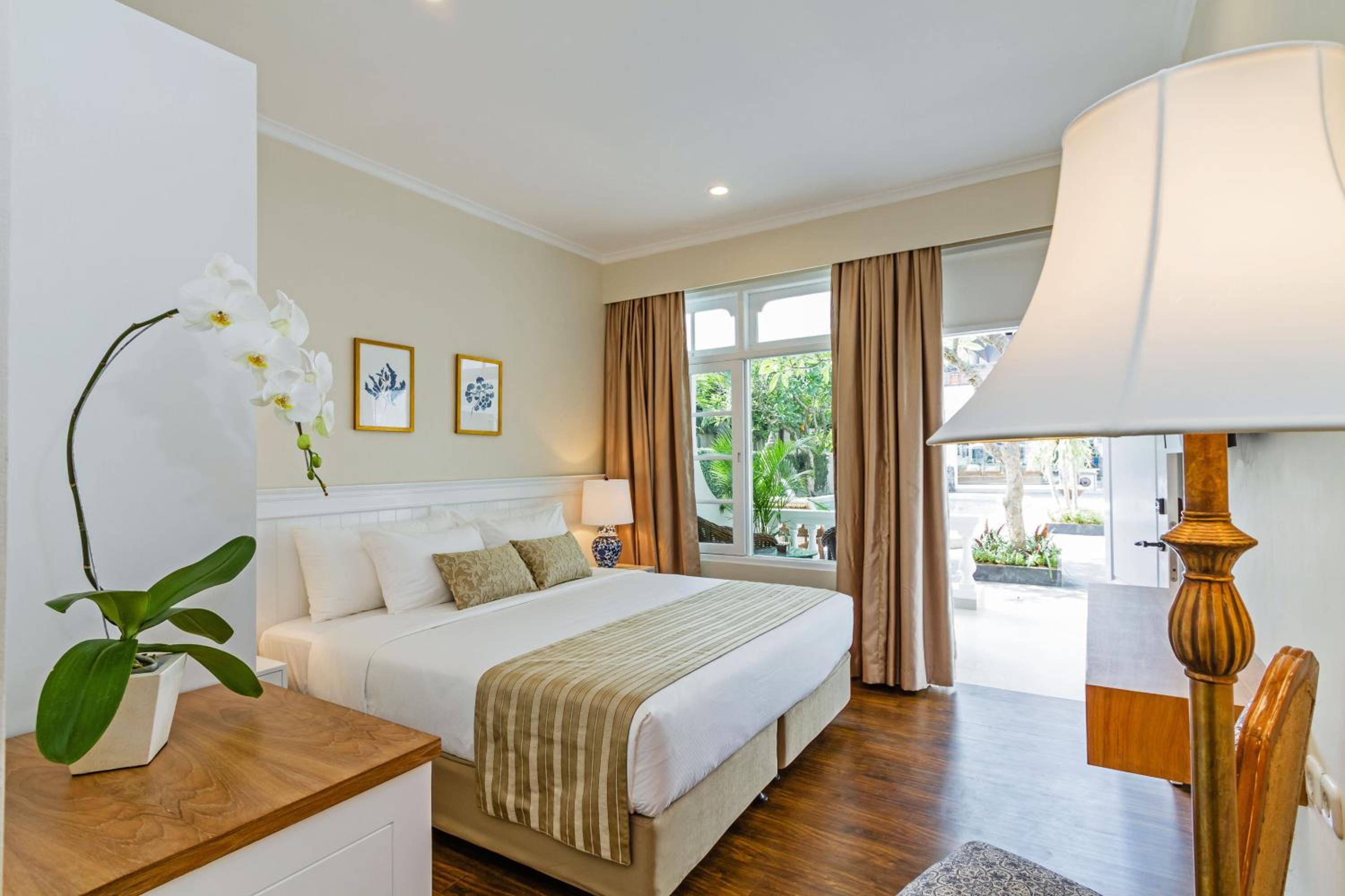 Deluxe Double or Twin Room - Pool Side 
