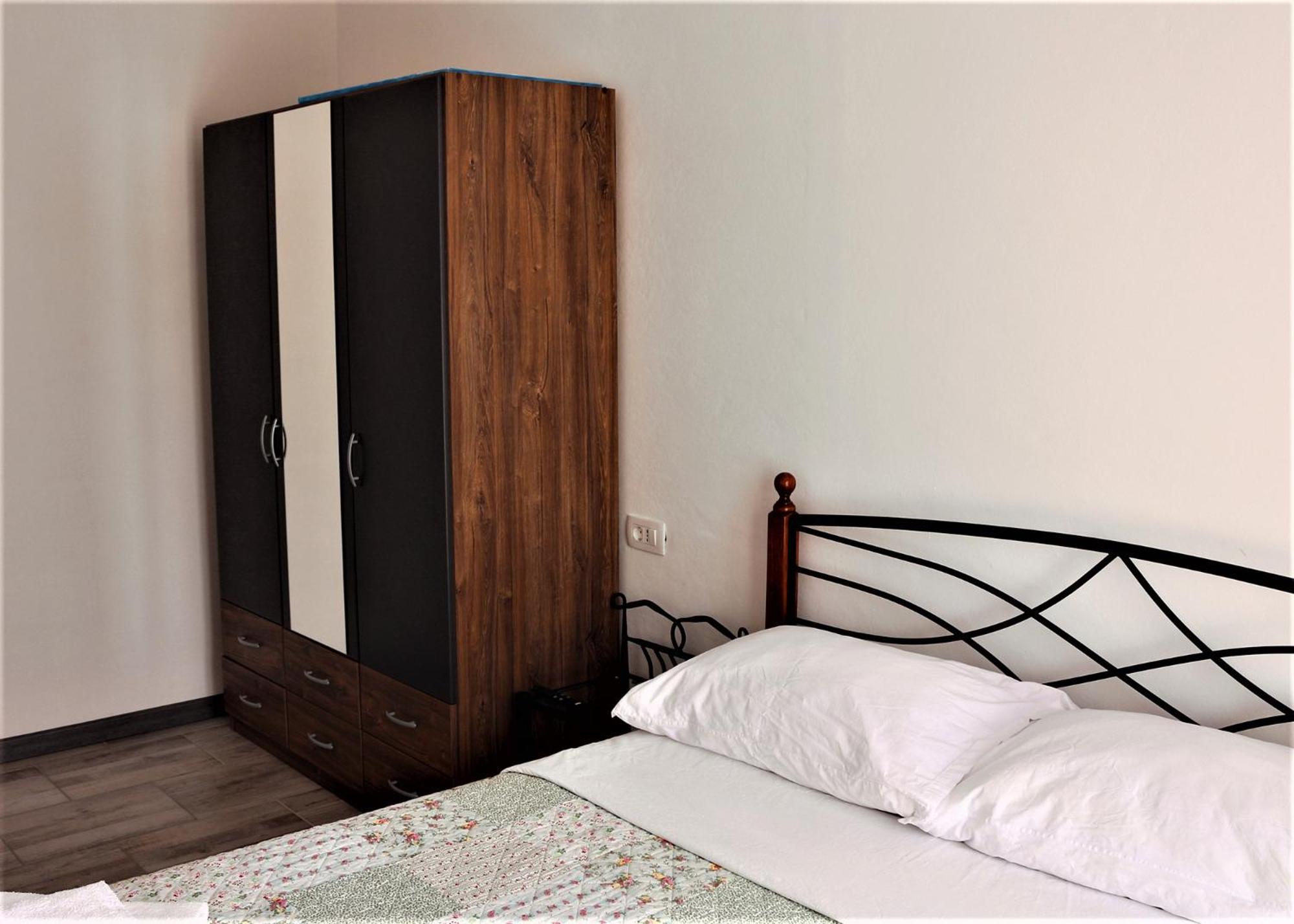 Apartment - Photo 59