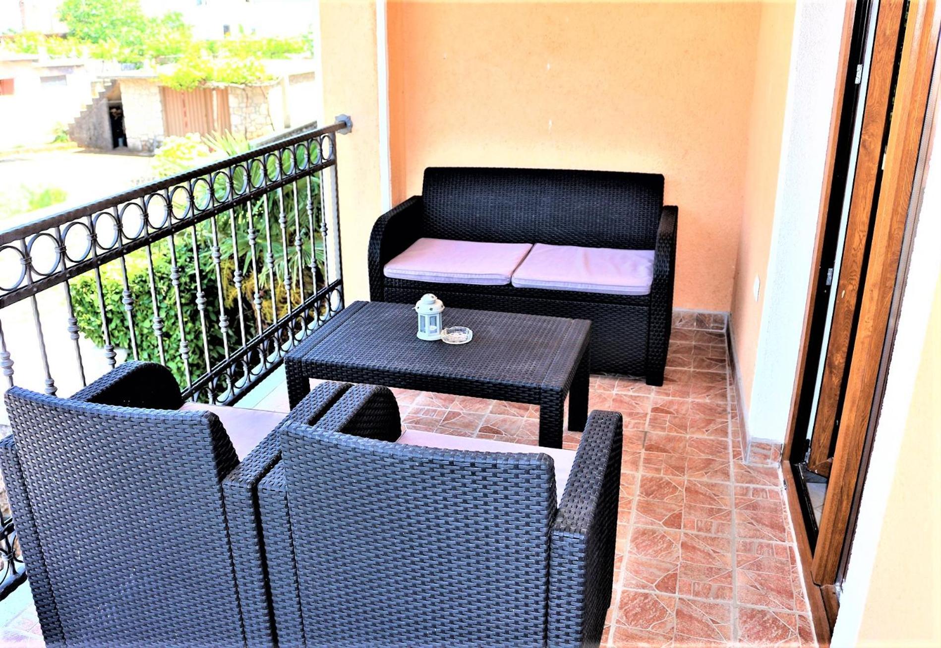 Apartment - Photo 66