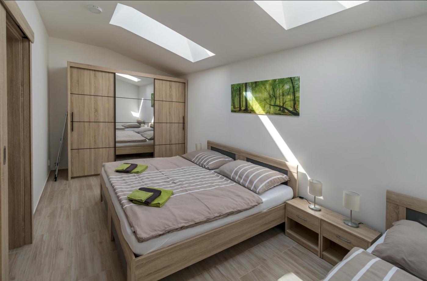 Apartment with Terrace - Photo 1