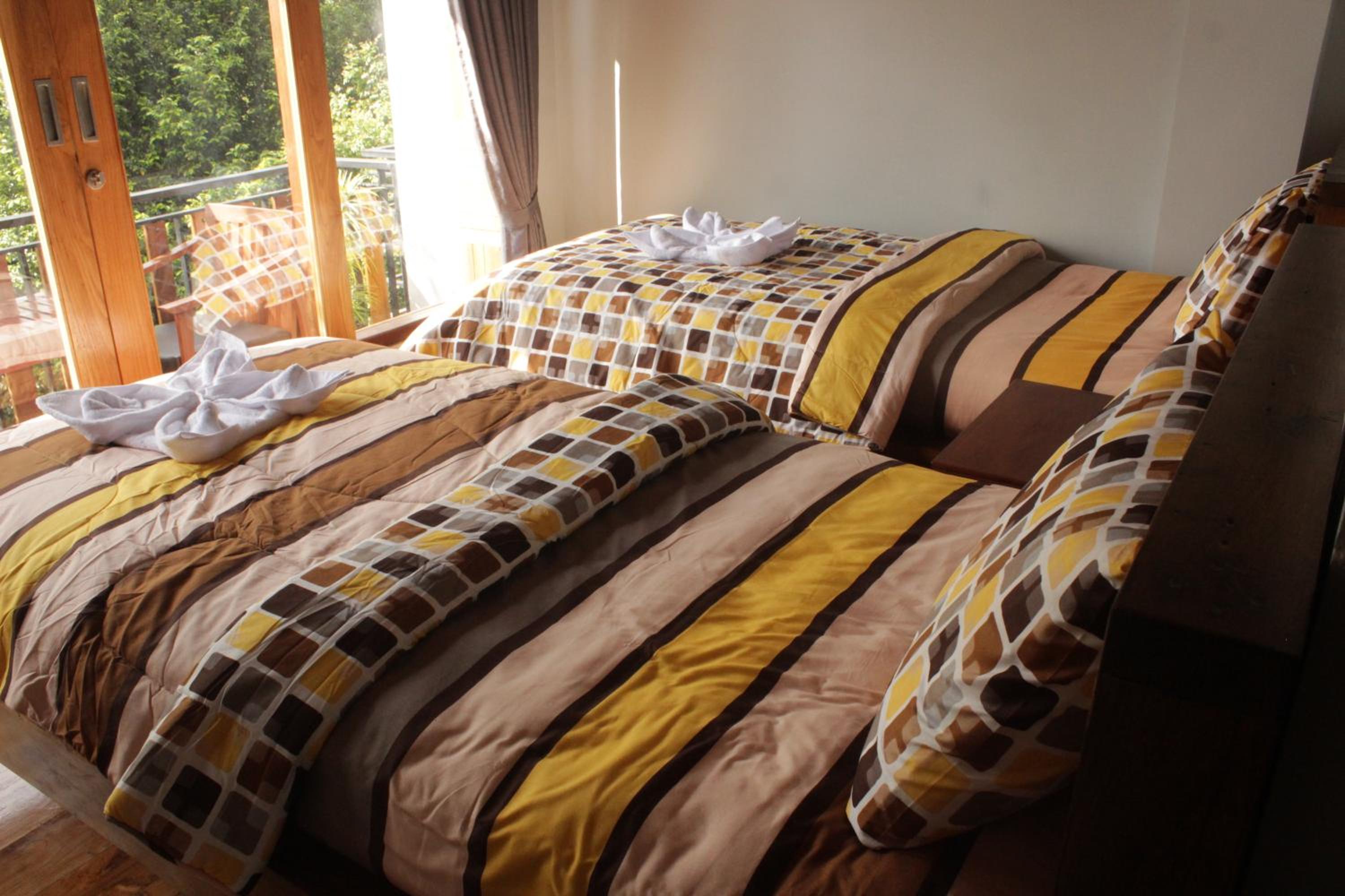Standard Twin Room with Mountain View - Photo 8