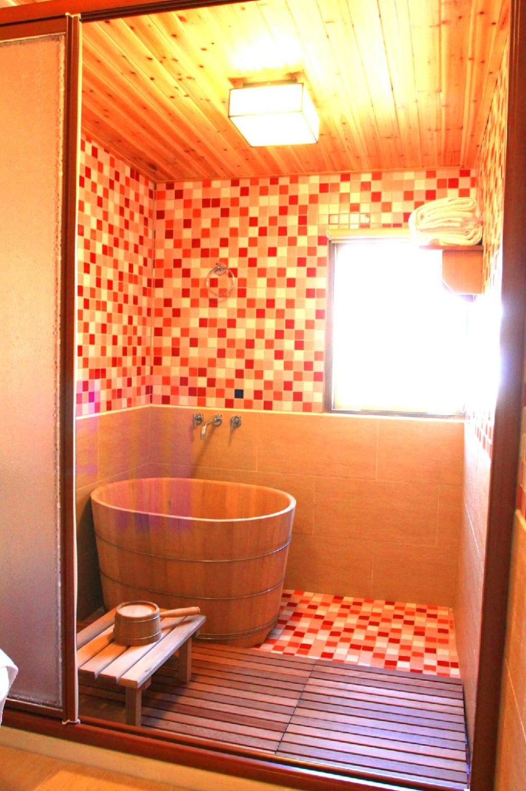 Double Room - Photo 5